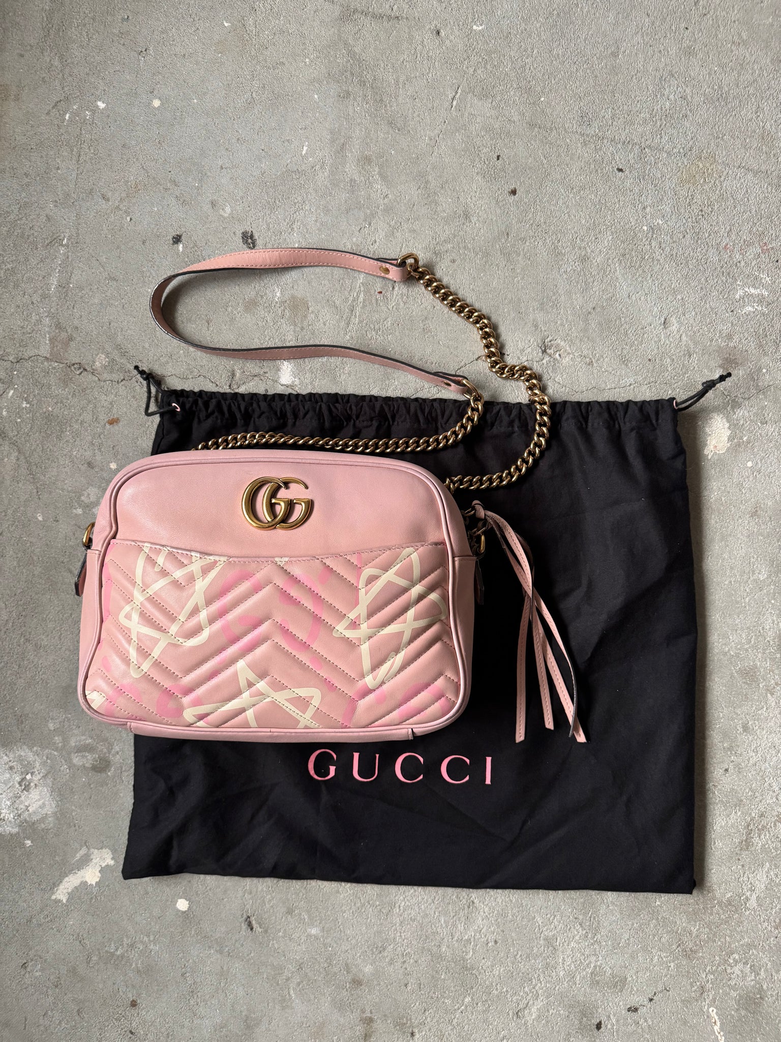 Gucci GG GucciGhost Marmont Shoulder Bag Pink