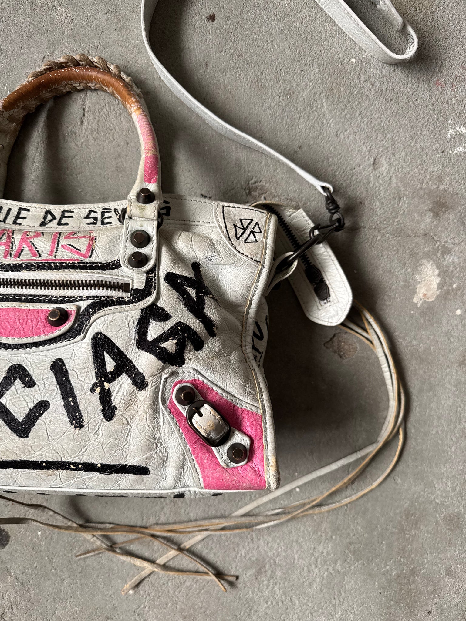 Balecniaga 2Way Graffiti Agneau Leather Motorcycle City Bag White