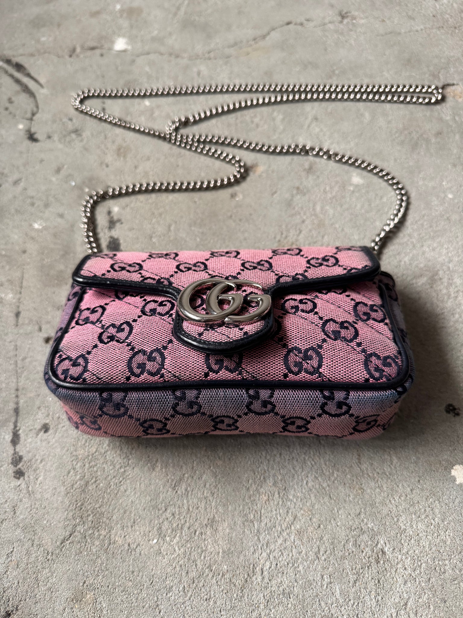 Gucci GG Mini Marmont Chain Crossbody Bag Gradient
