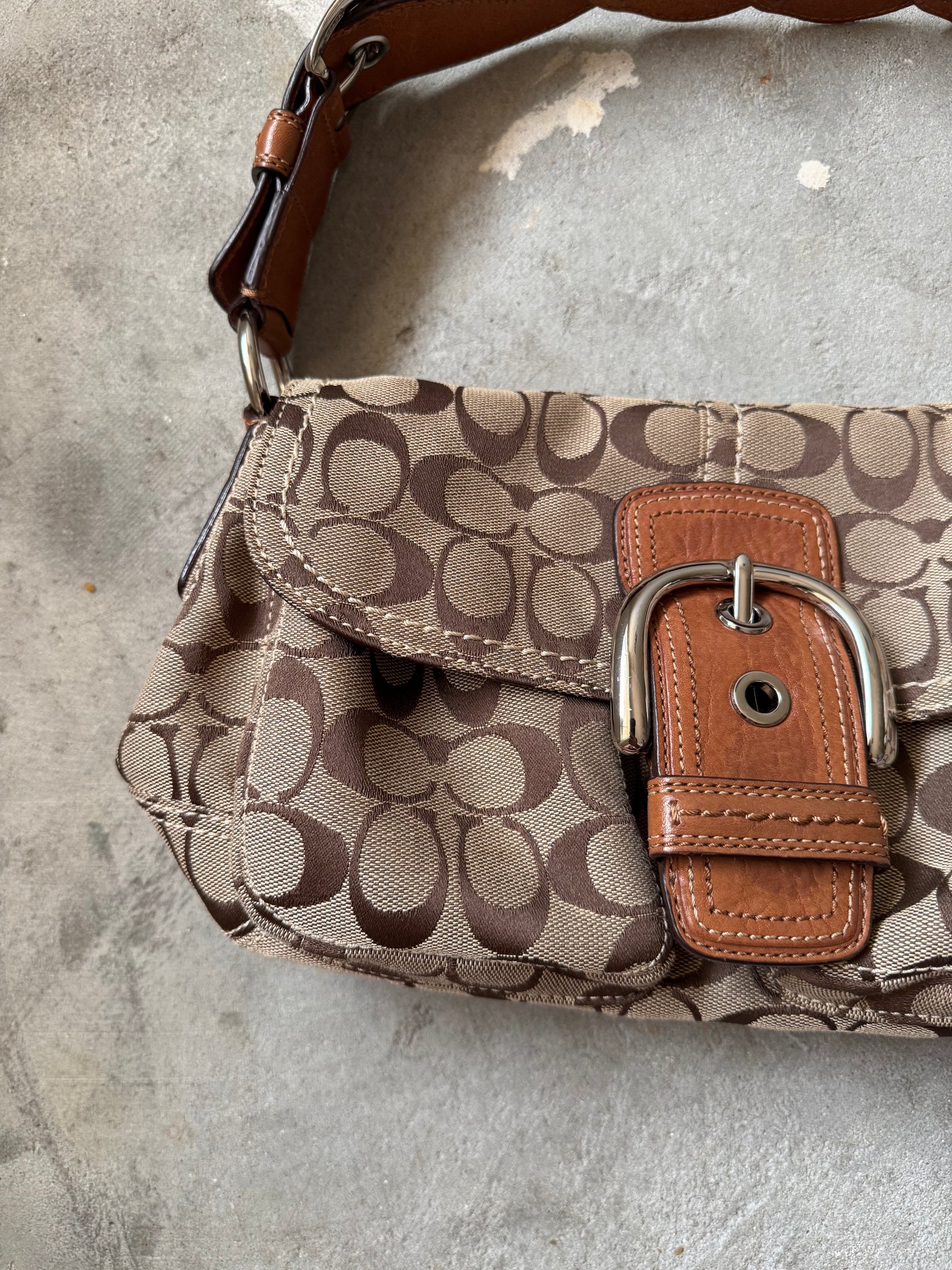 Coach Signature Soho Braided Shoulder Bag Beige/Brown