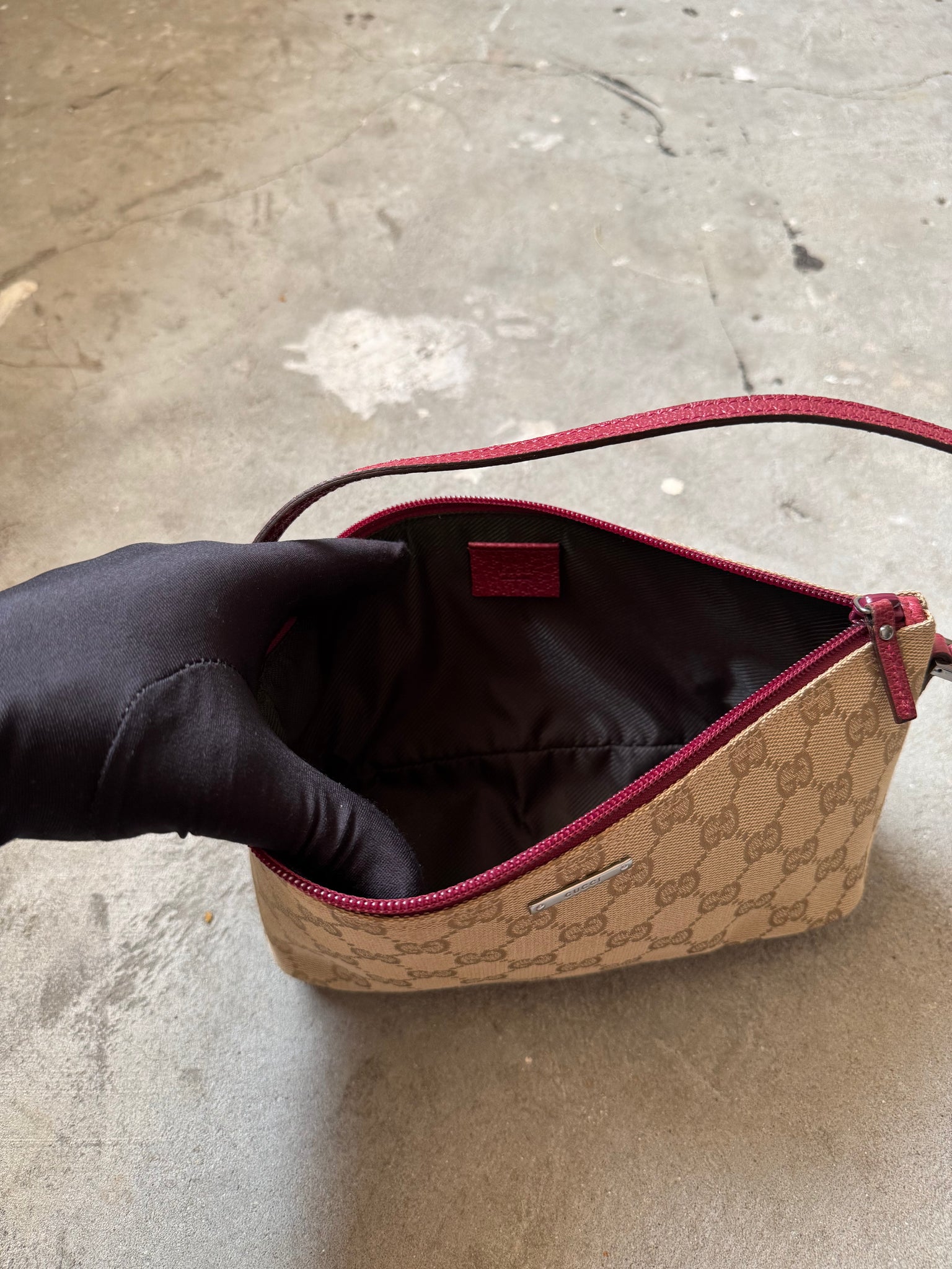 Gucci GG Monogram Pochette Boat Shoulder Bag Beige
