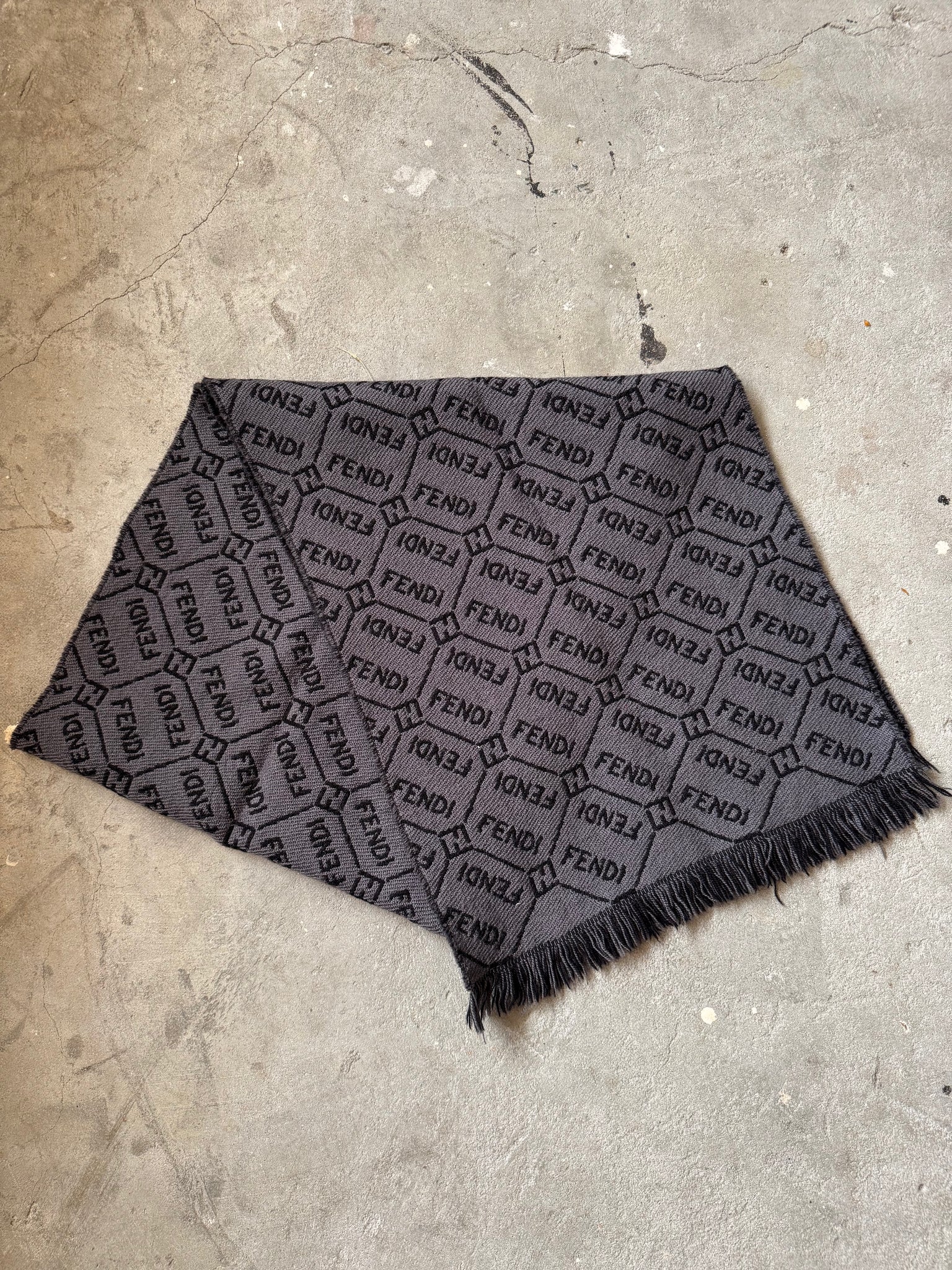 Fendi FF Logo Wool Scarf Grey/Black