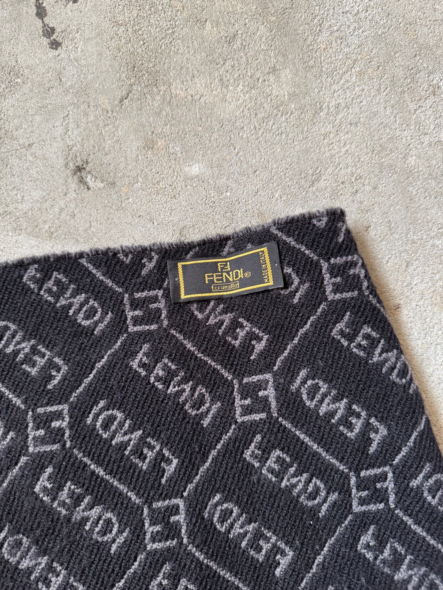 Fendi FF Logo Wool Scarf Grey/Black