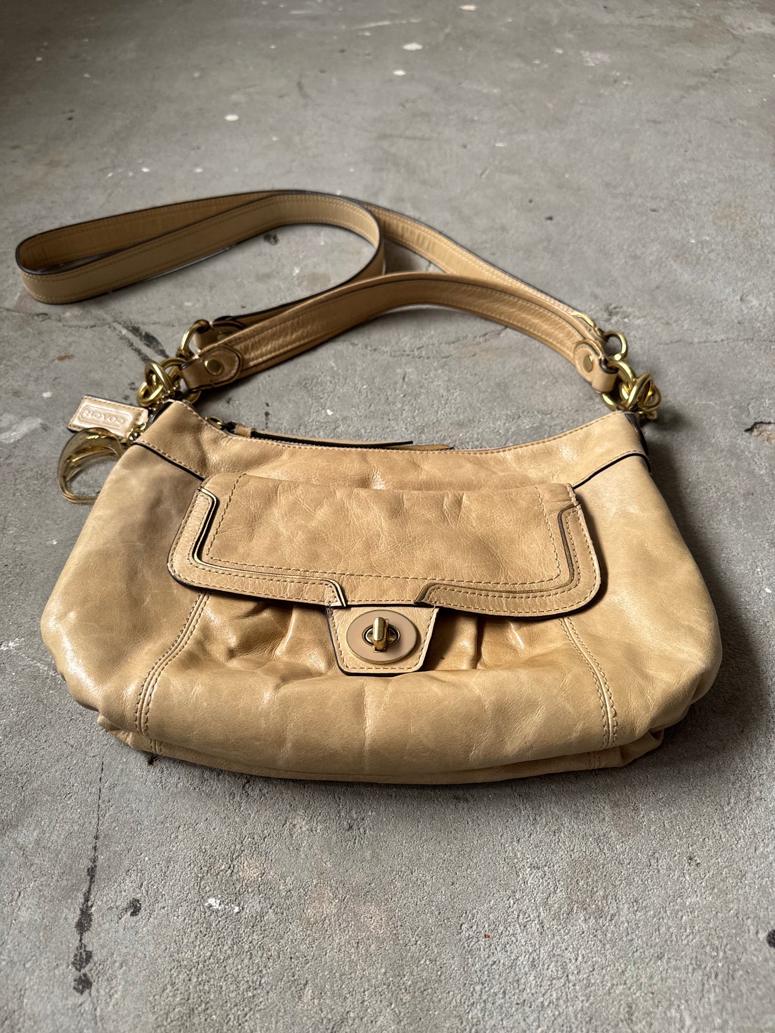 Coach 2Way Poppy Leather Shoulder Bag Beige