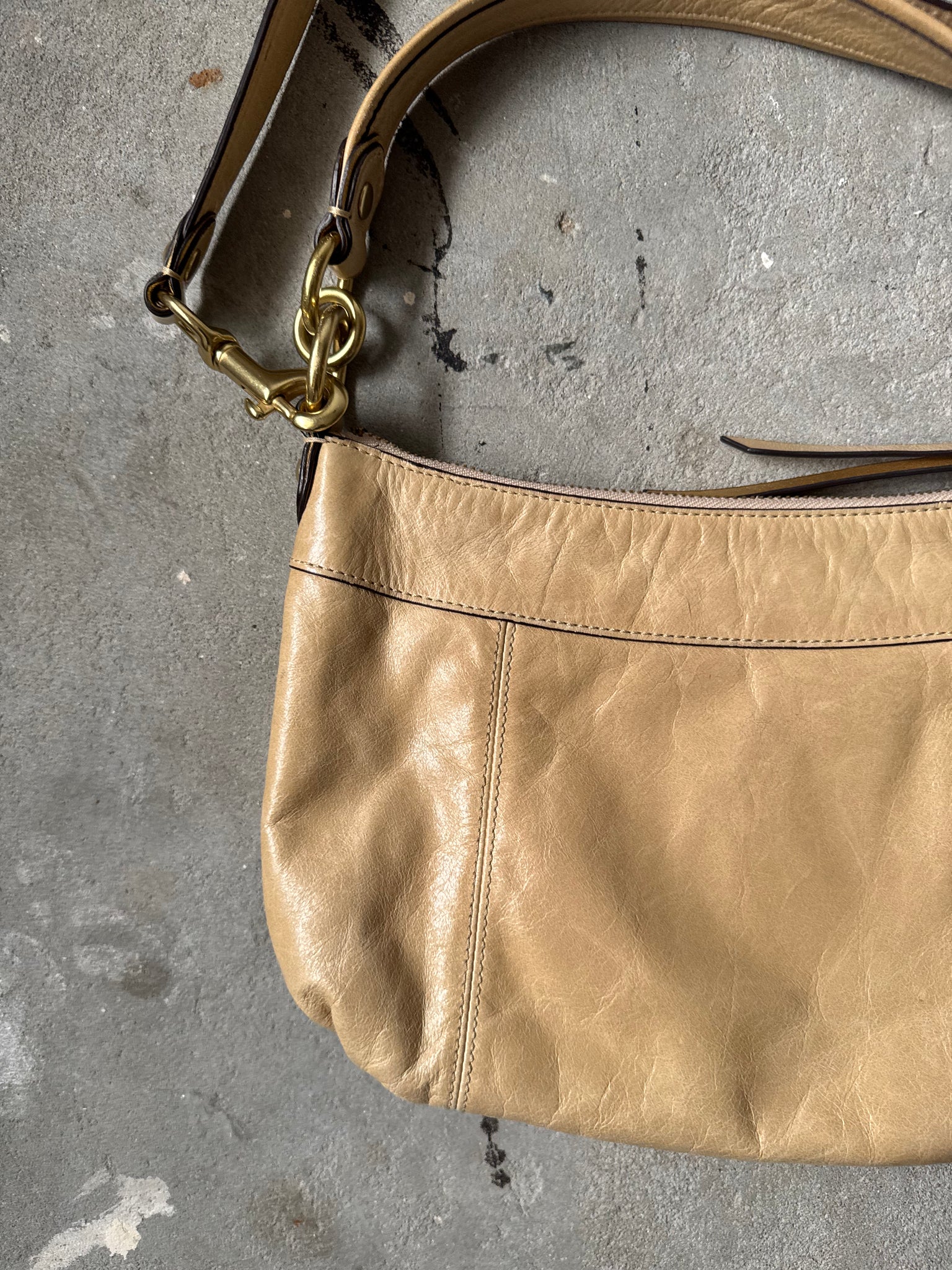 Coach 2Way Poppy Leather Shoulder Bag Beige
