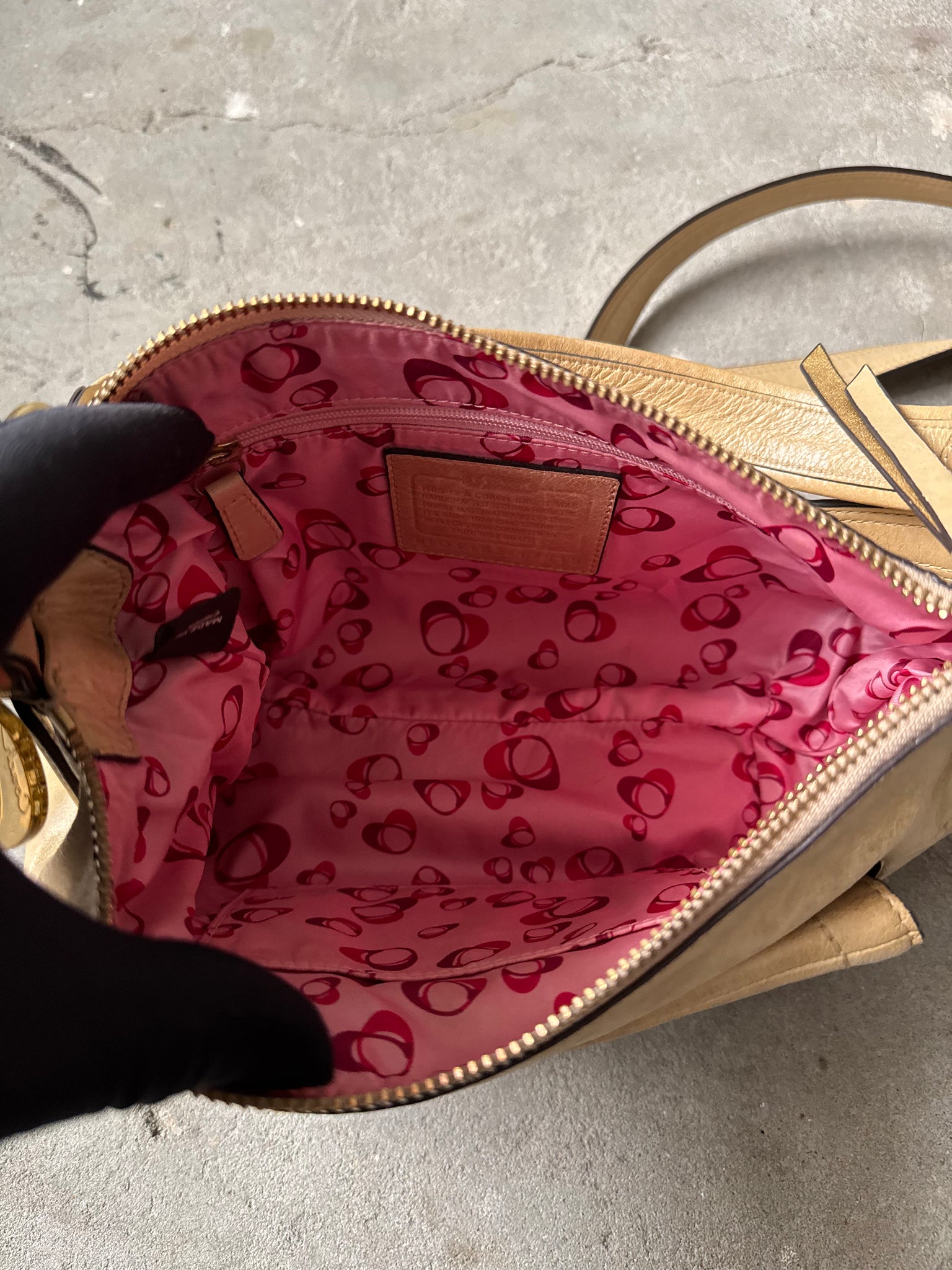 Coach 2Way Poppy Leather Shoulder Bag Beige