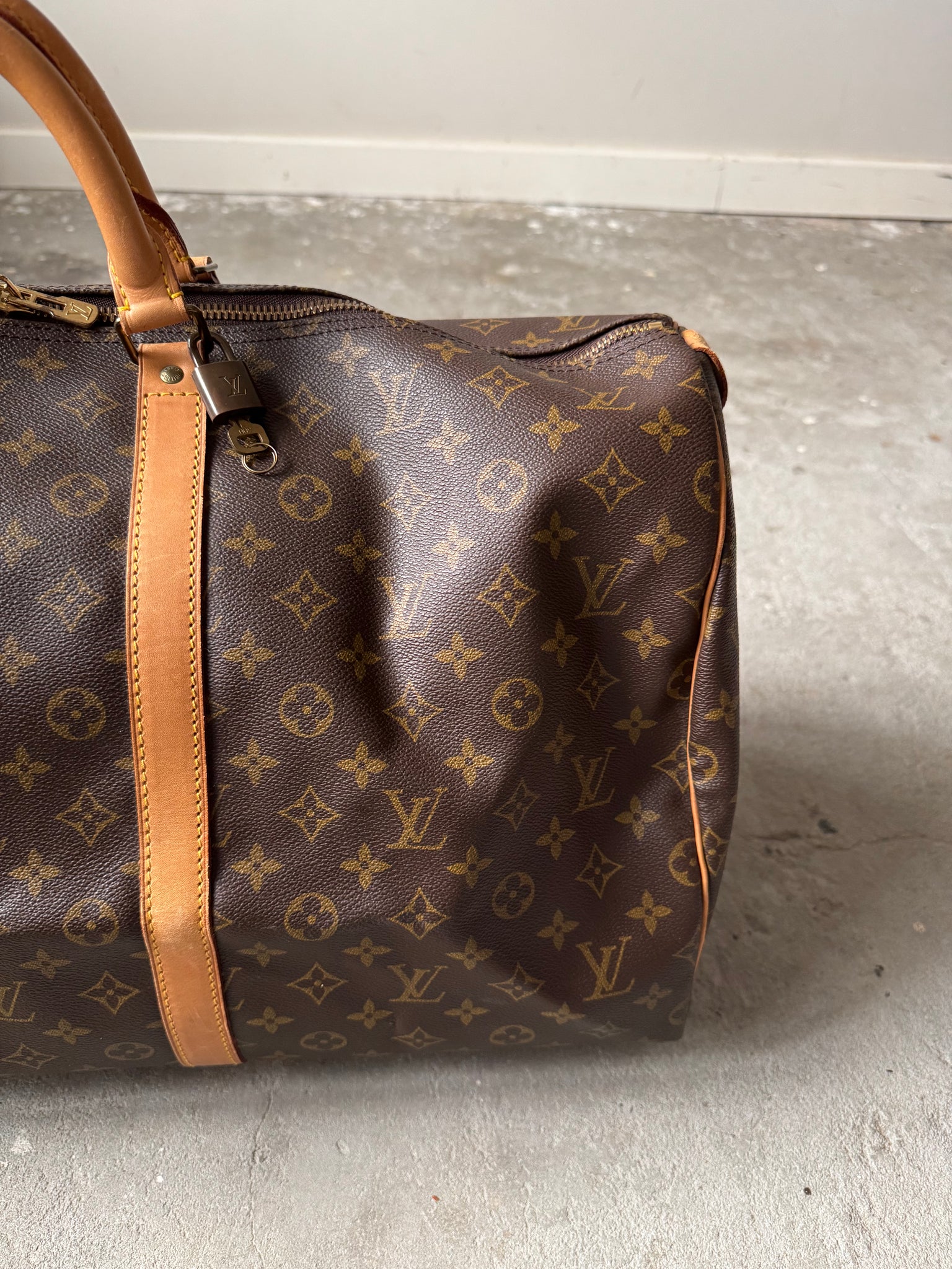 Louis Vuitton Monogram Keepall 55 Duffle Bag