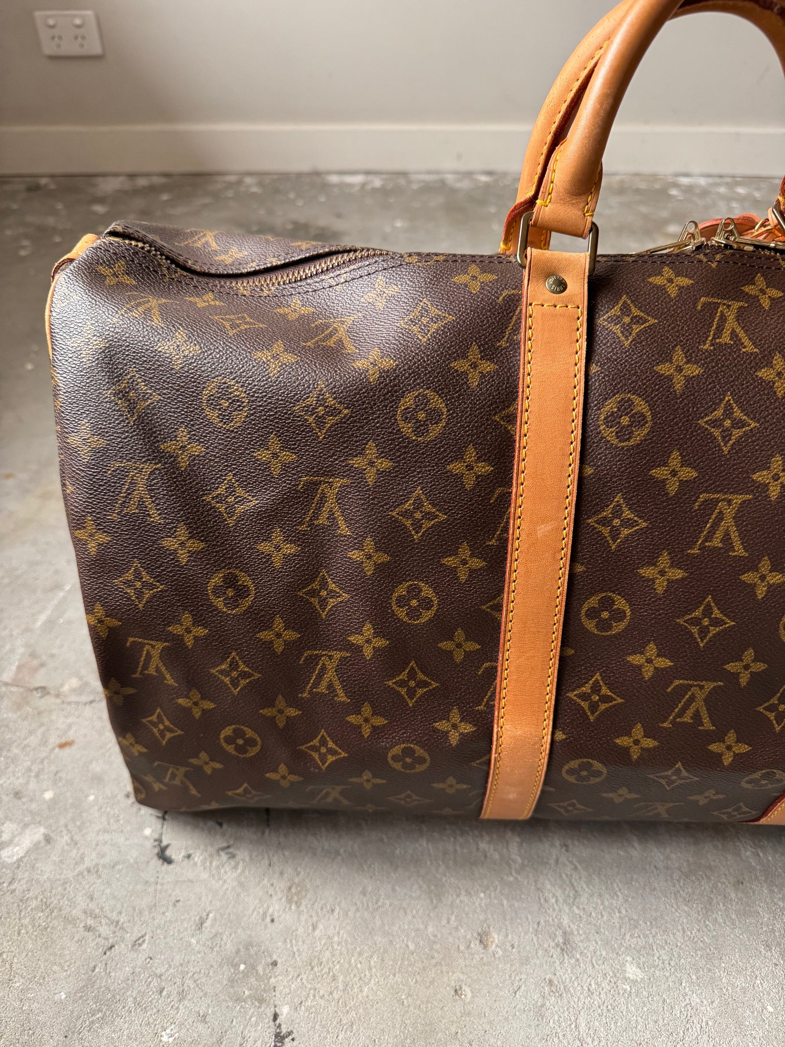Louis Vuitton Monogram Keepall 55 Duffle Bag