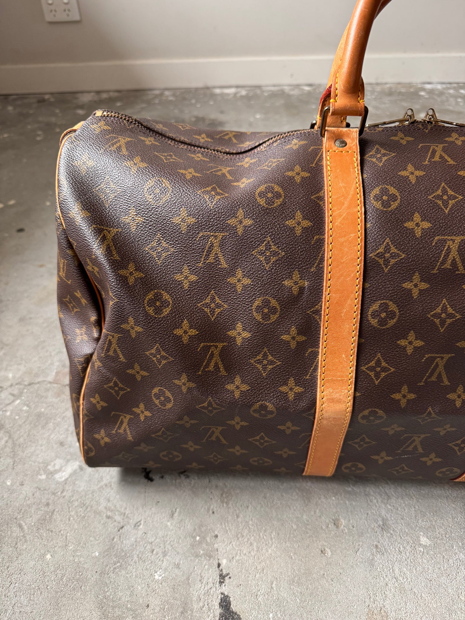 Louis Vuitton Monogram Keepall 55 Duffle Bag