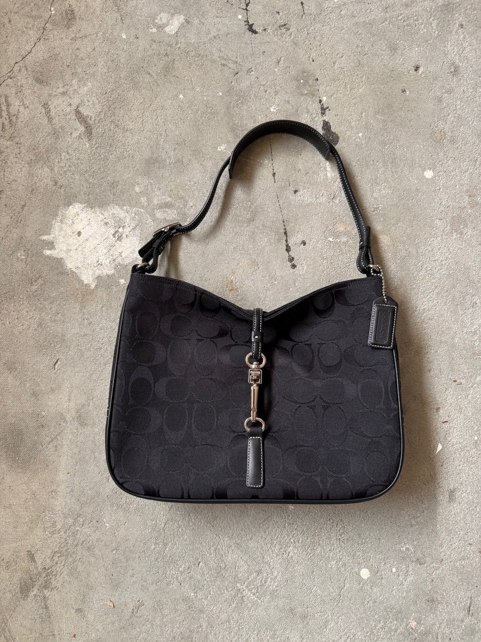 Coach Hobo Signature Clip Canvas Handbag 'Black'