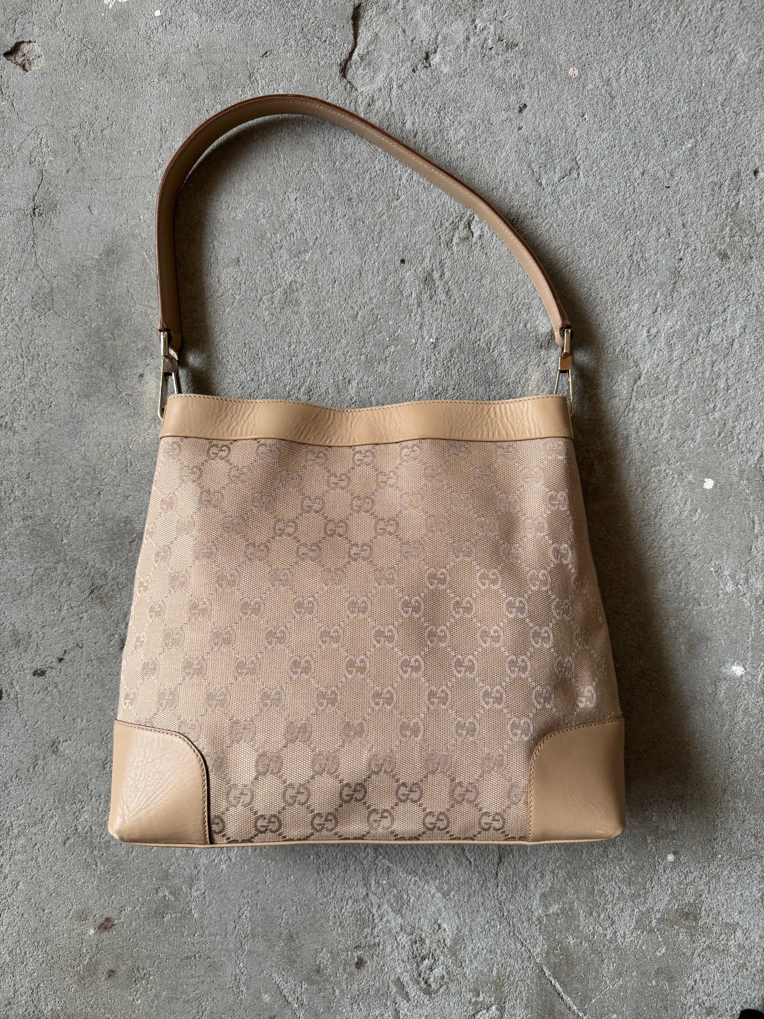 Gucci GG Monogram Bucket Shoulder Bag Cream