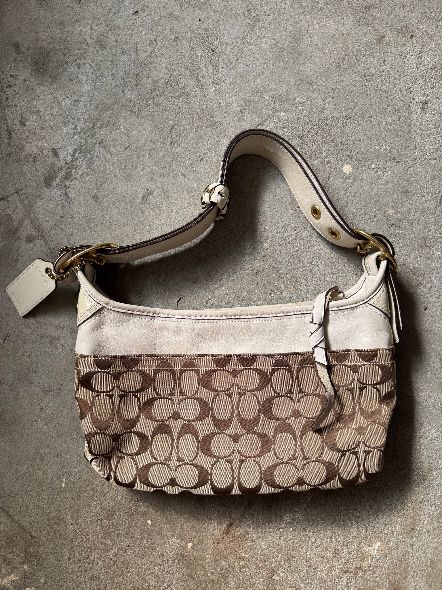 Coach 2Way Signature Shoulder Bag Beige/White