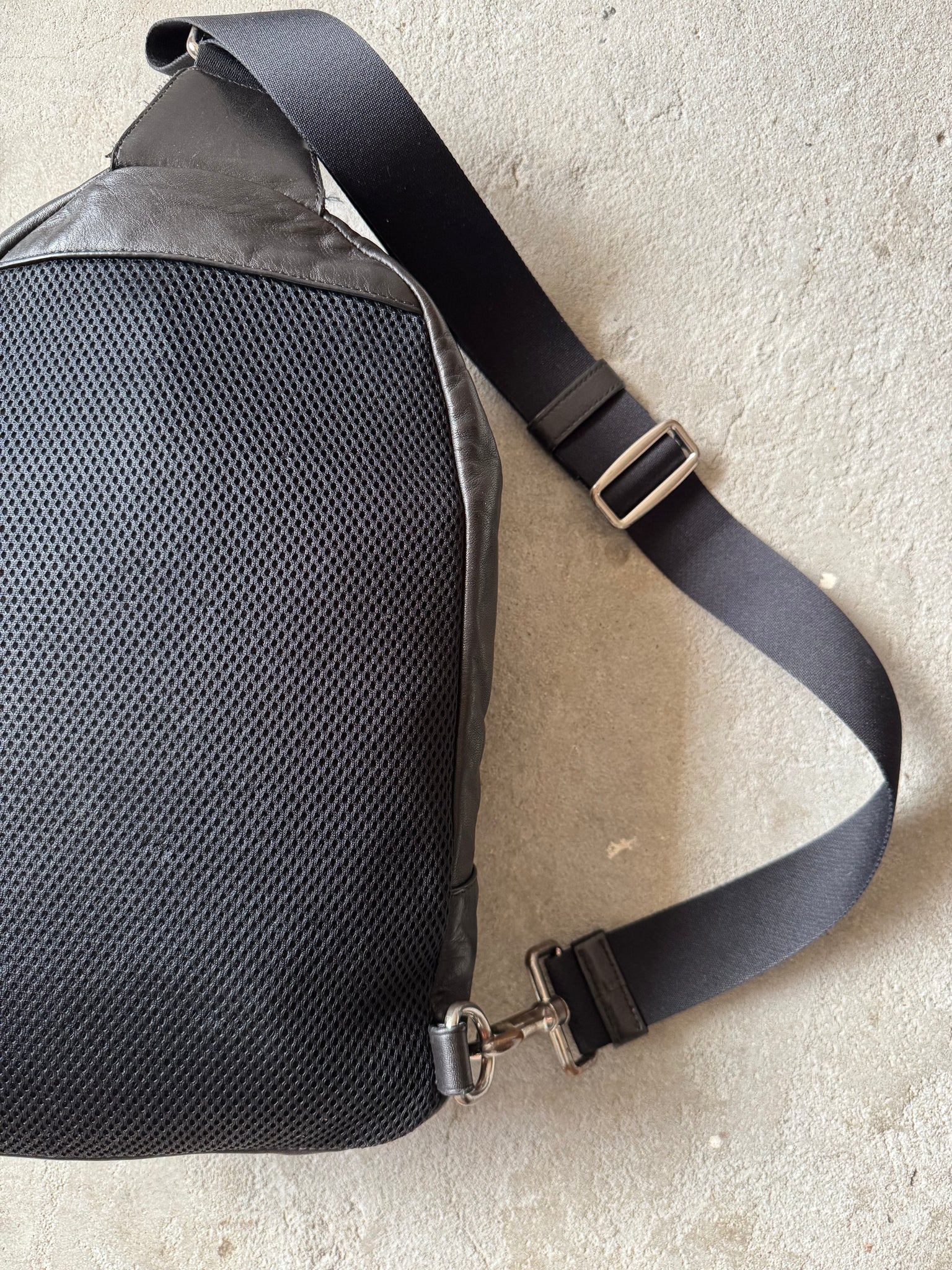 Coach Signature Charles Sling Bag Black/Brown