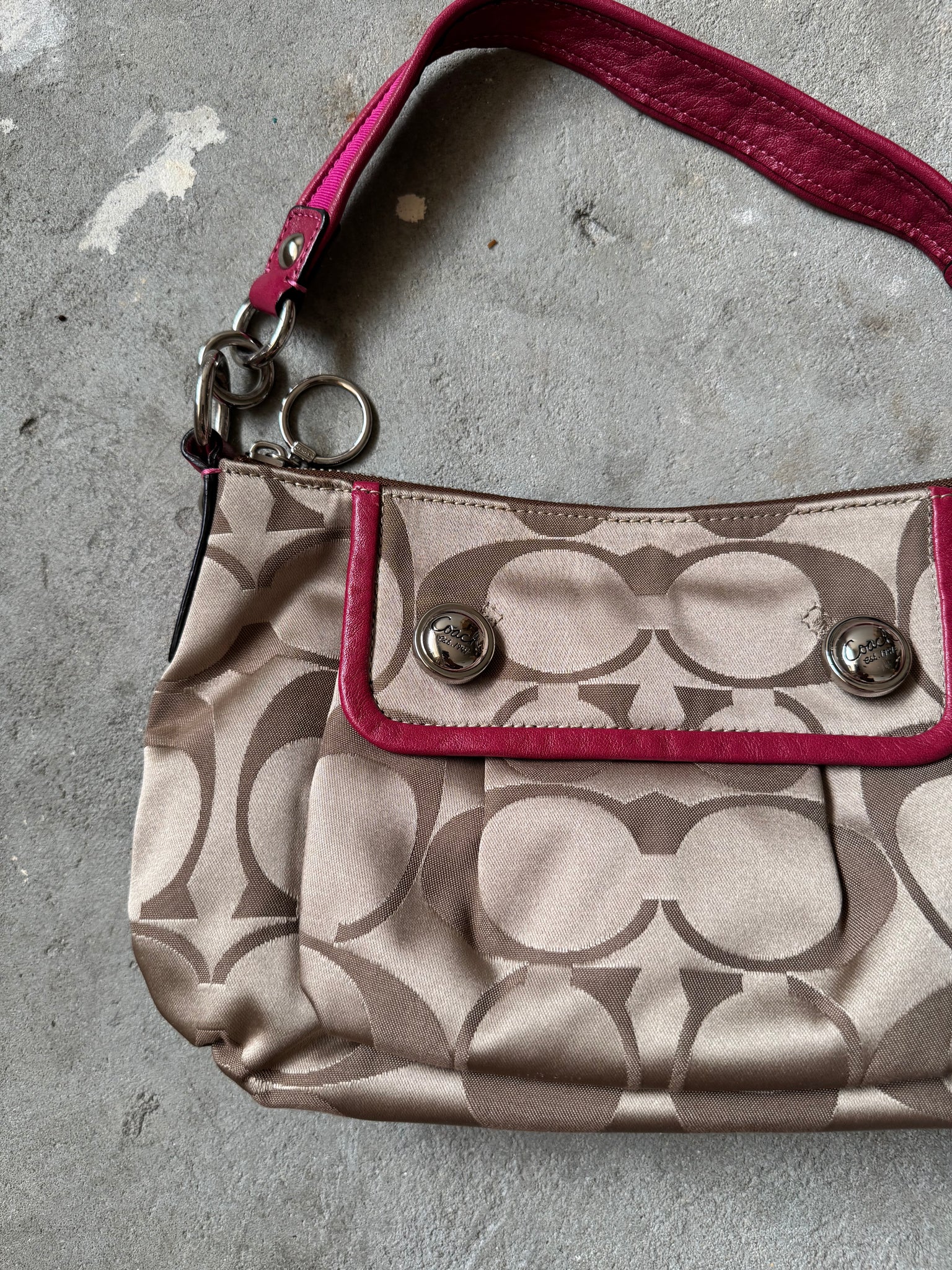 Coach 2Way Signature Shoulder Bag Beige/Pink