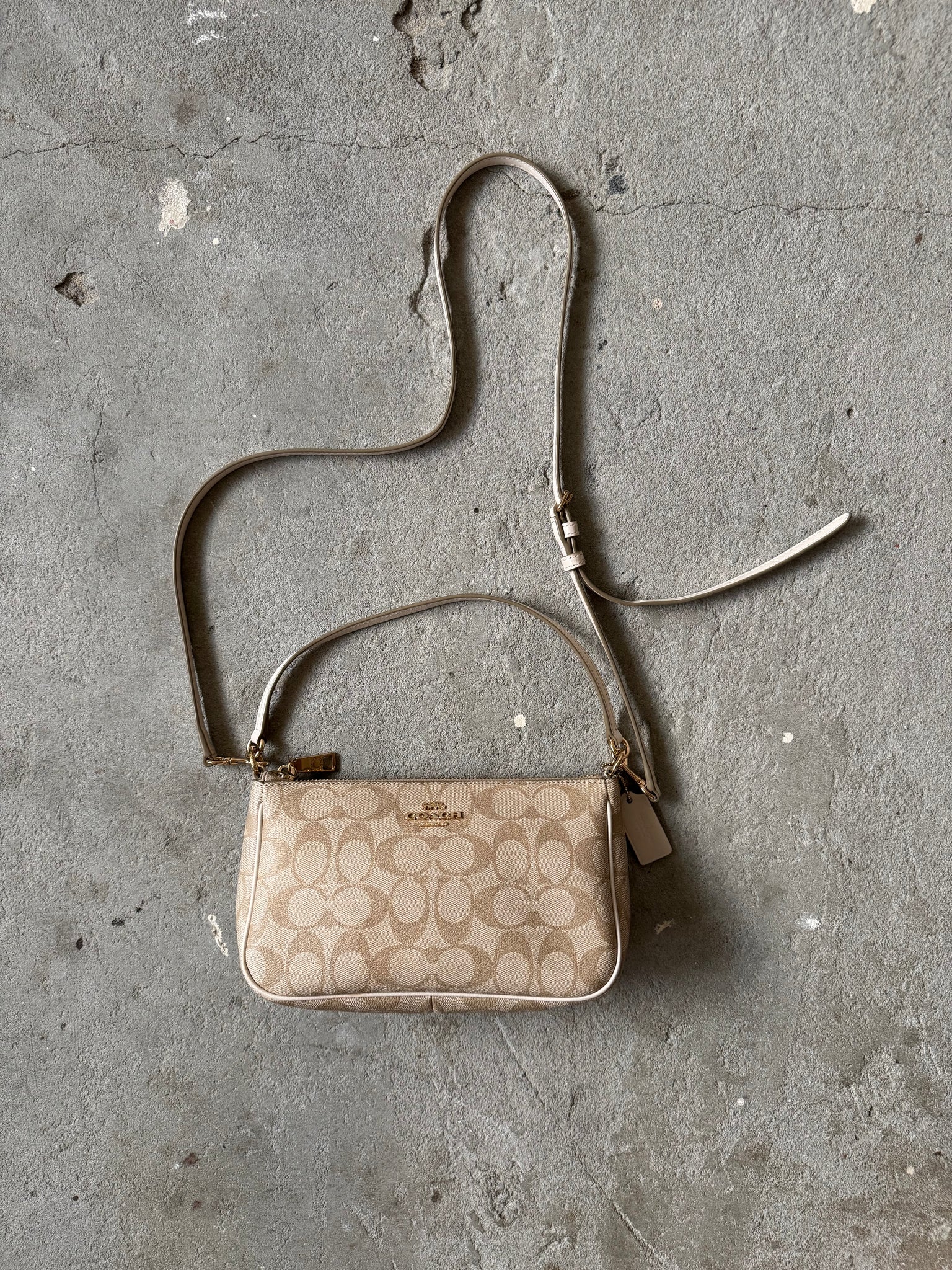 Coach 2Way Signature Nolita 19 Shoulder Bag Beige/White