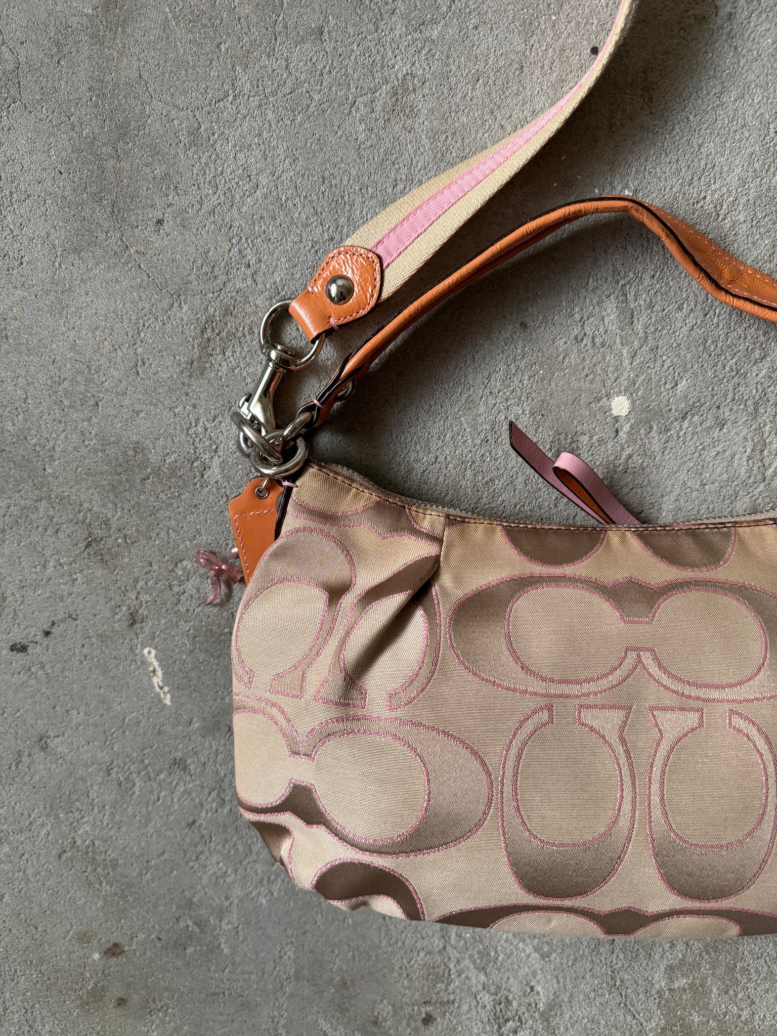 Coach 2Way Signature Poppy Shoulder Bag Beige/Pink
