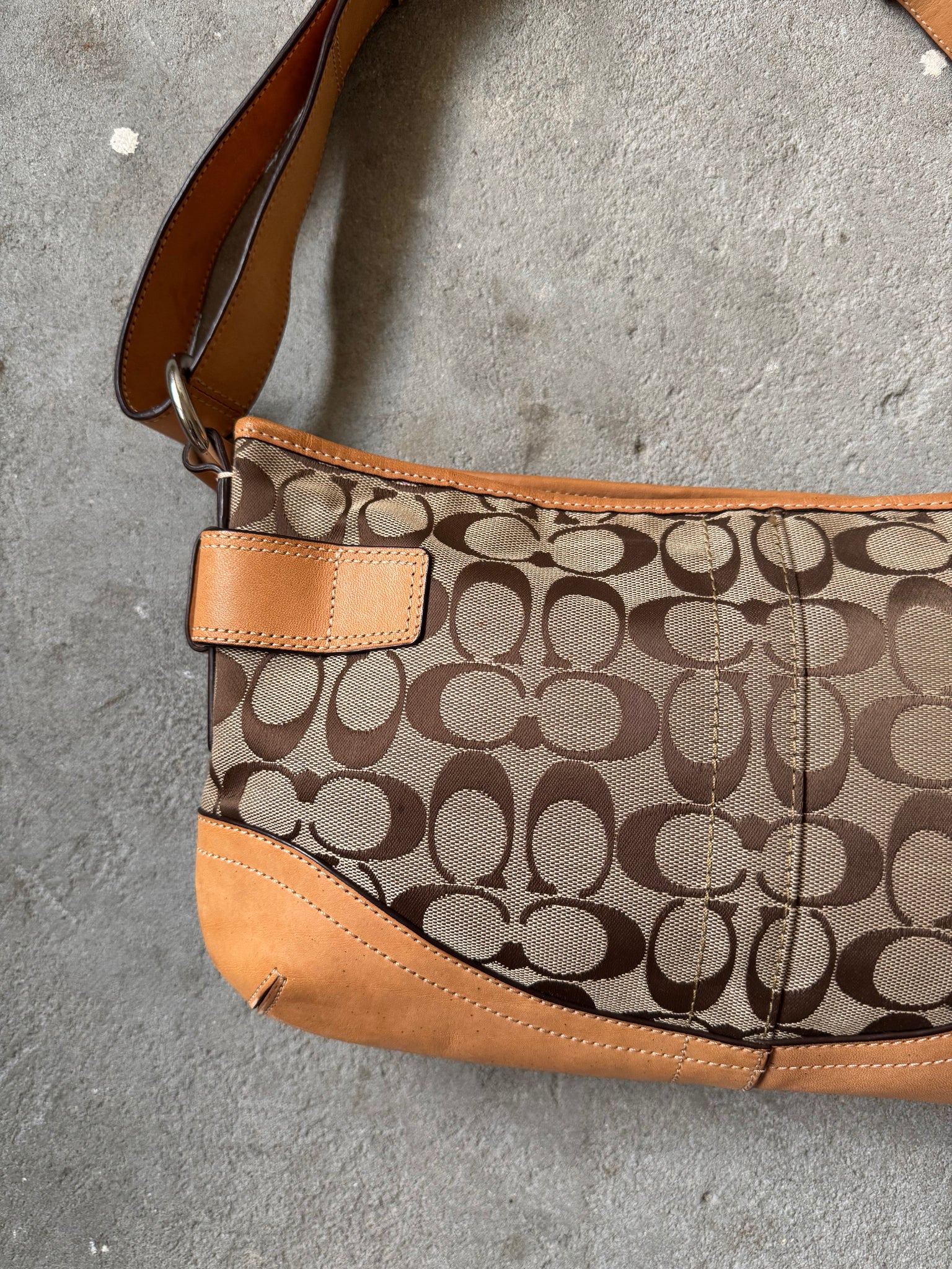 Coach 2Way Signature Sufflette Shoulder Bag Beige