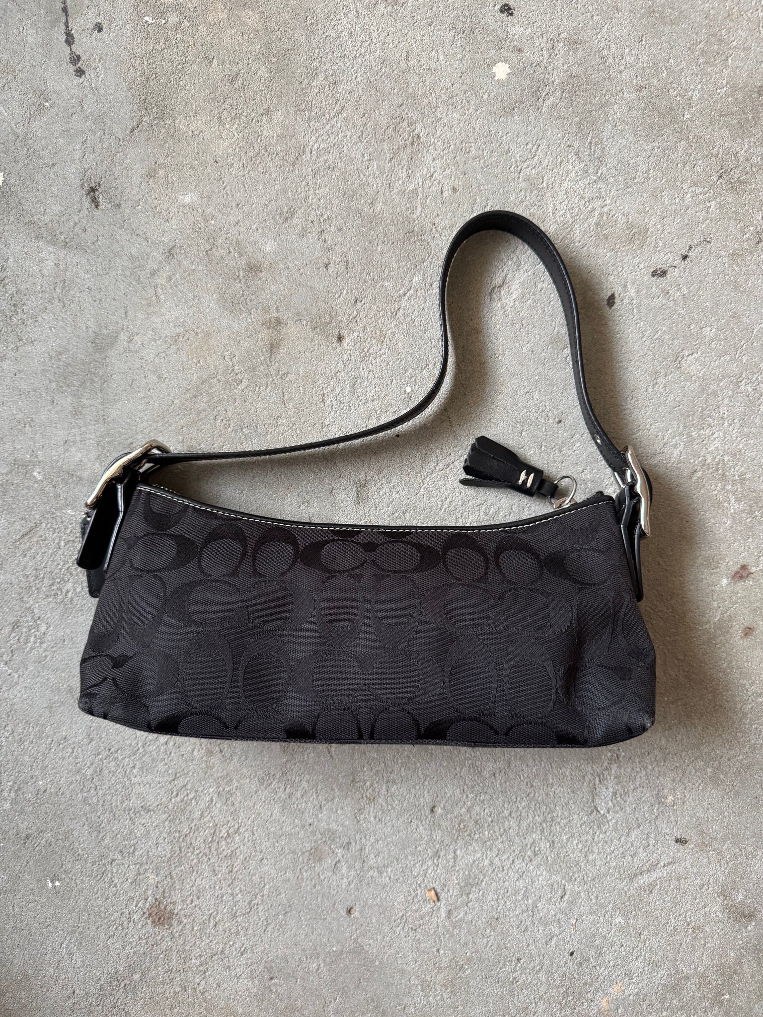 Coach Signature Hampton Baguette Shoulder Bag Black