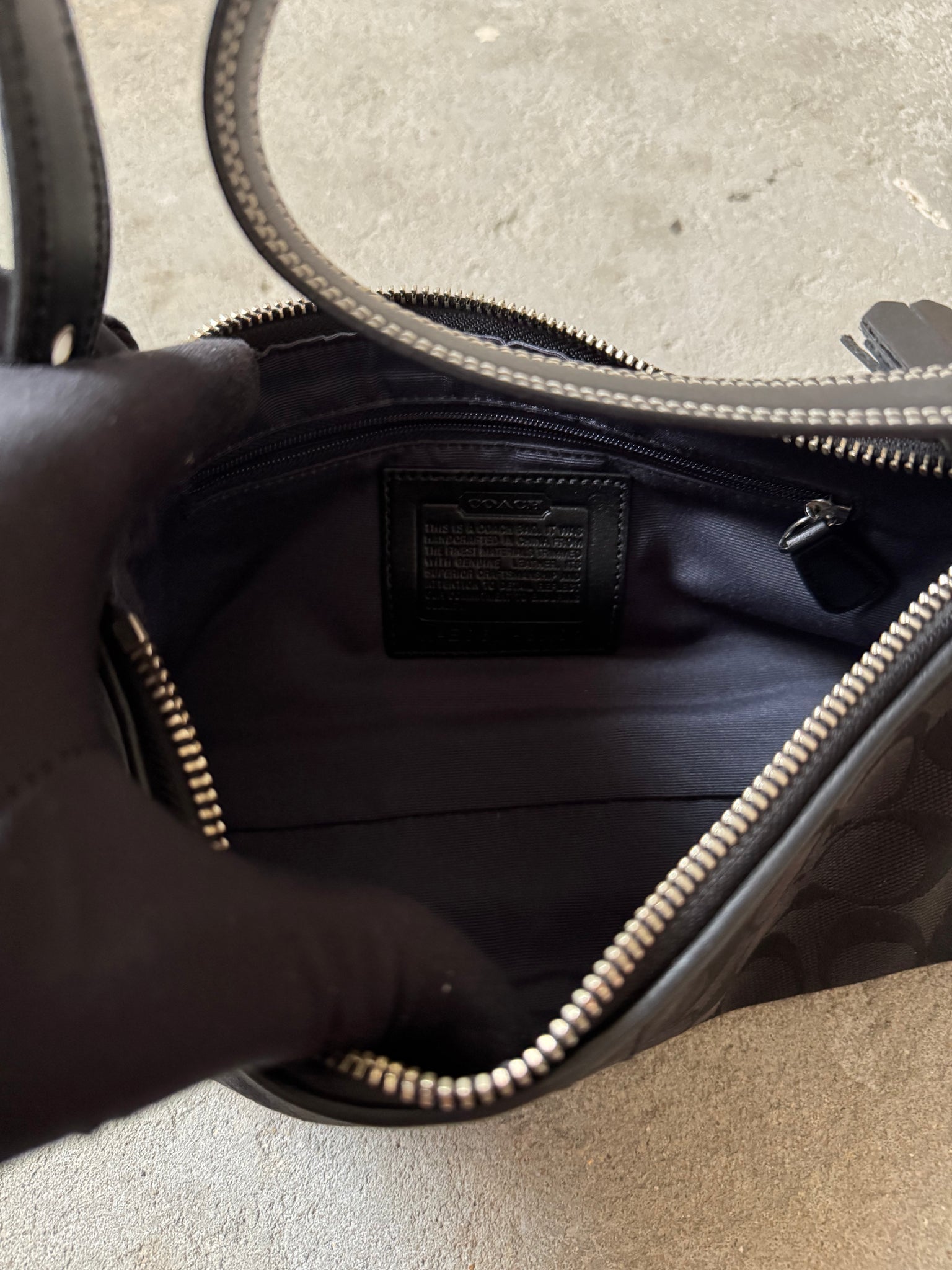 Coach Signature Hampton Baguette Shoulder Bag Black