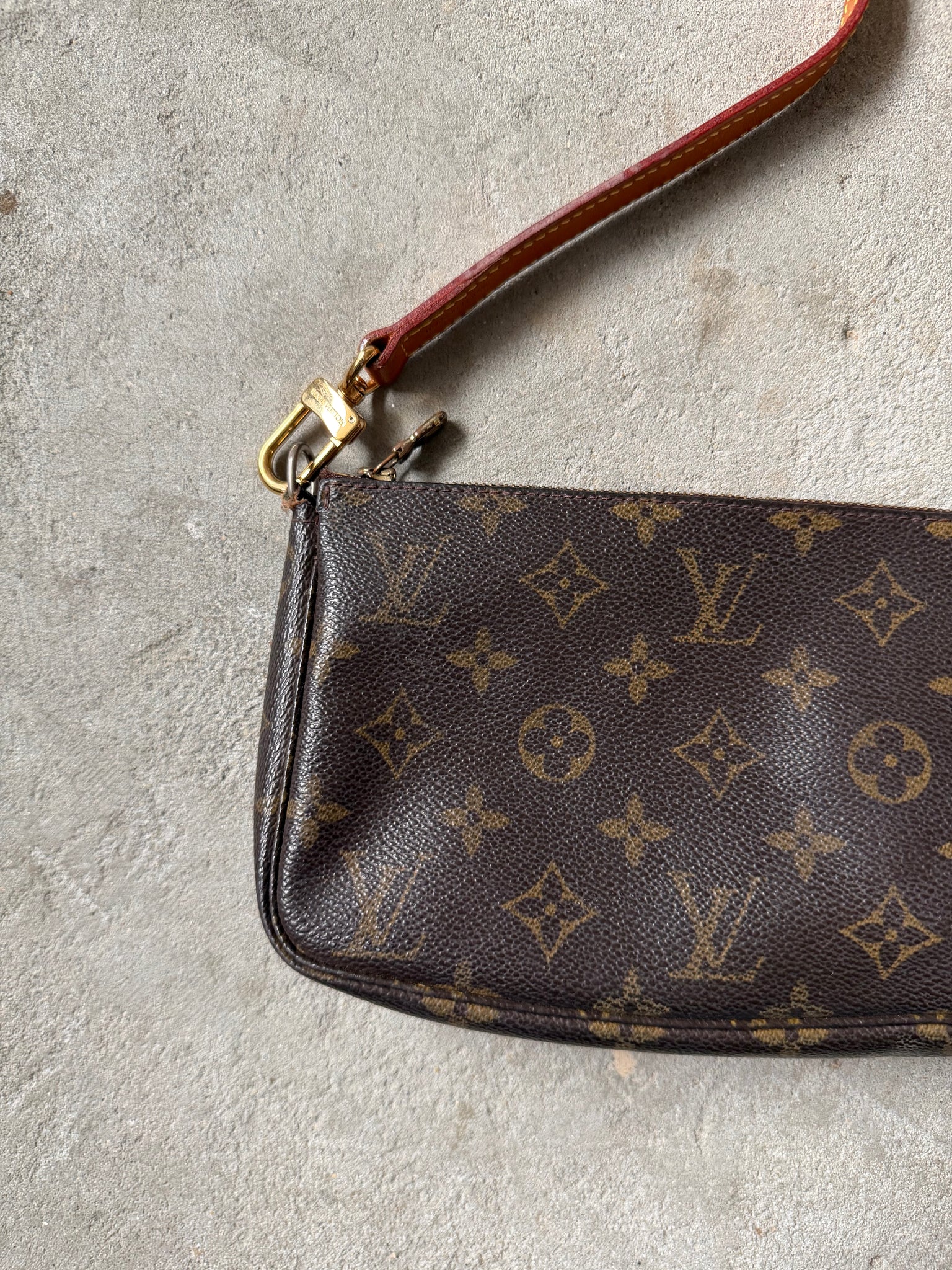 Louis Vuitton Monogram Pochette Bag