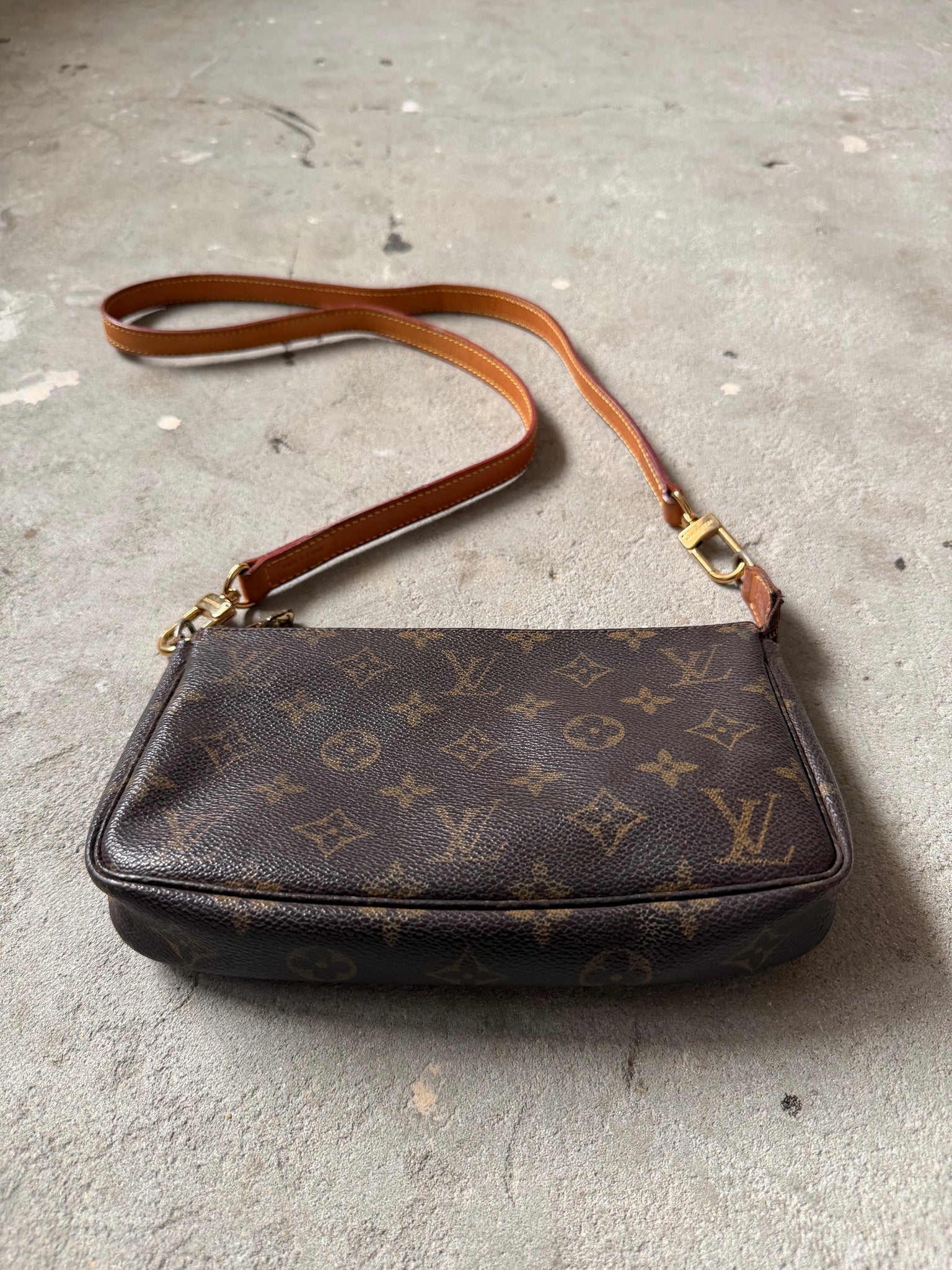 Louis Vuitton Monogram Pochette Bag
