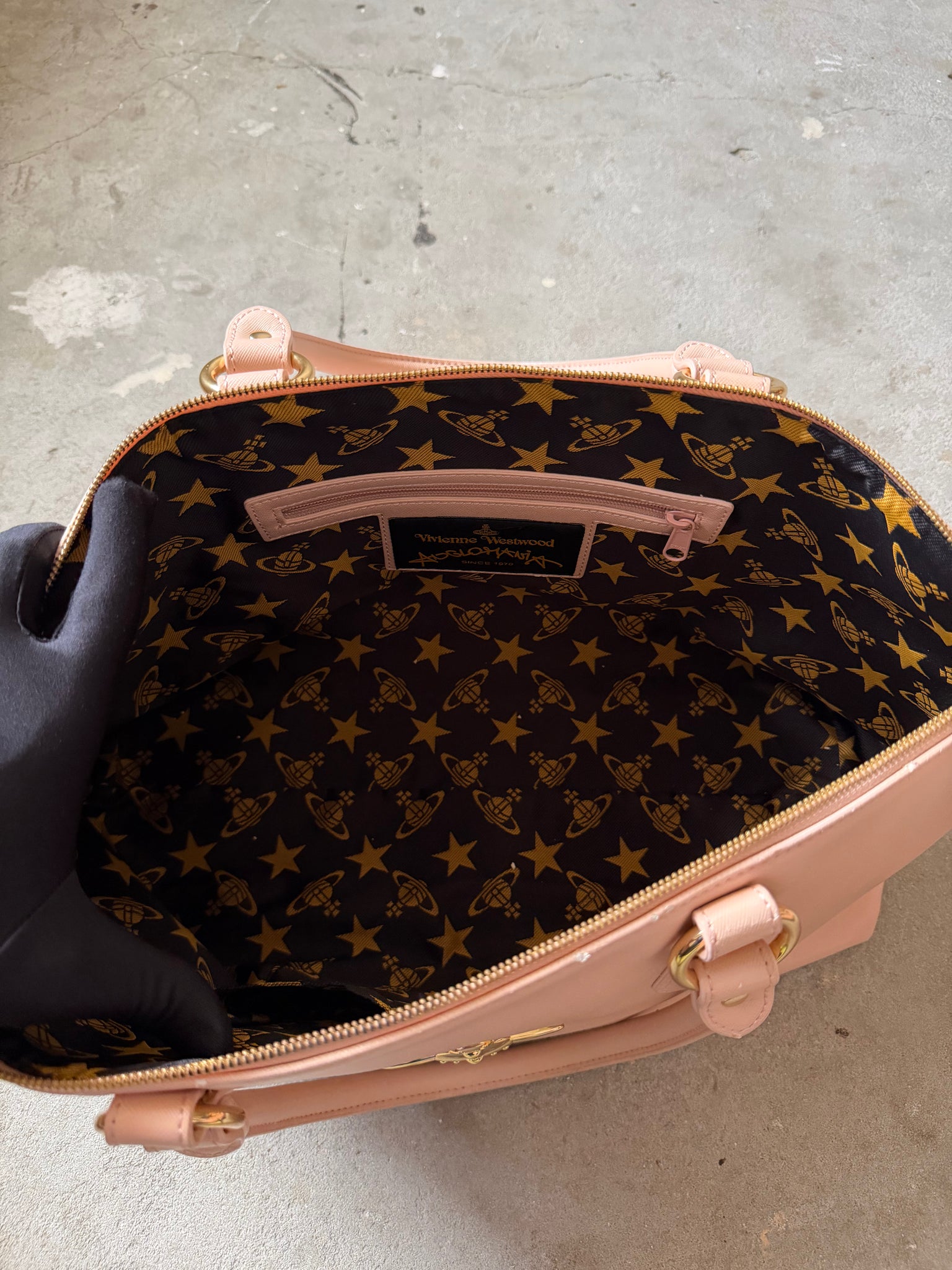 Vivienne Westwood Orb Leather Shoulder Bag Pink