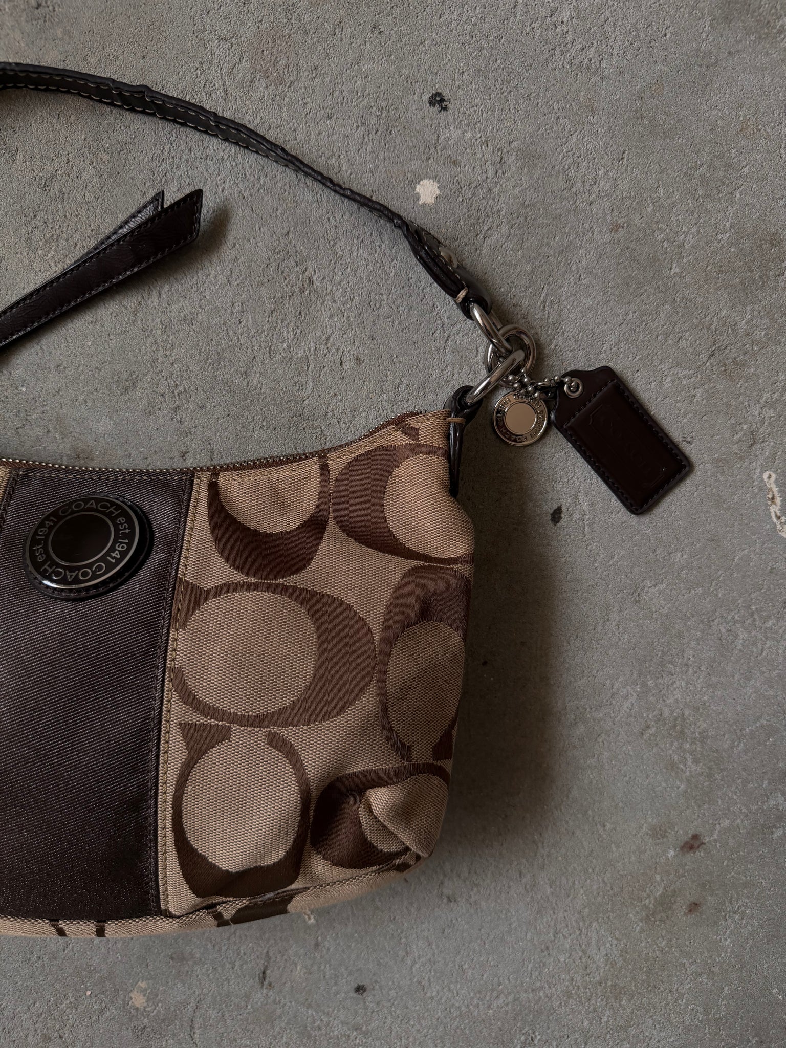 Coach Signature Stripe ShoulderBag Beige/Brown
