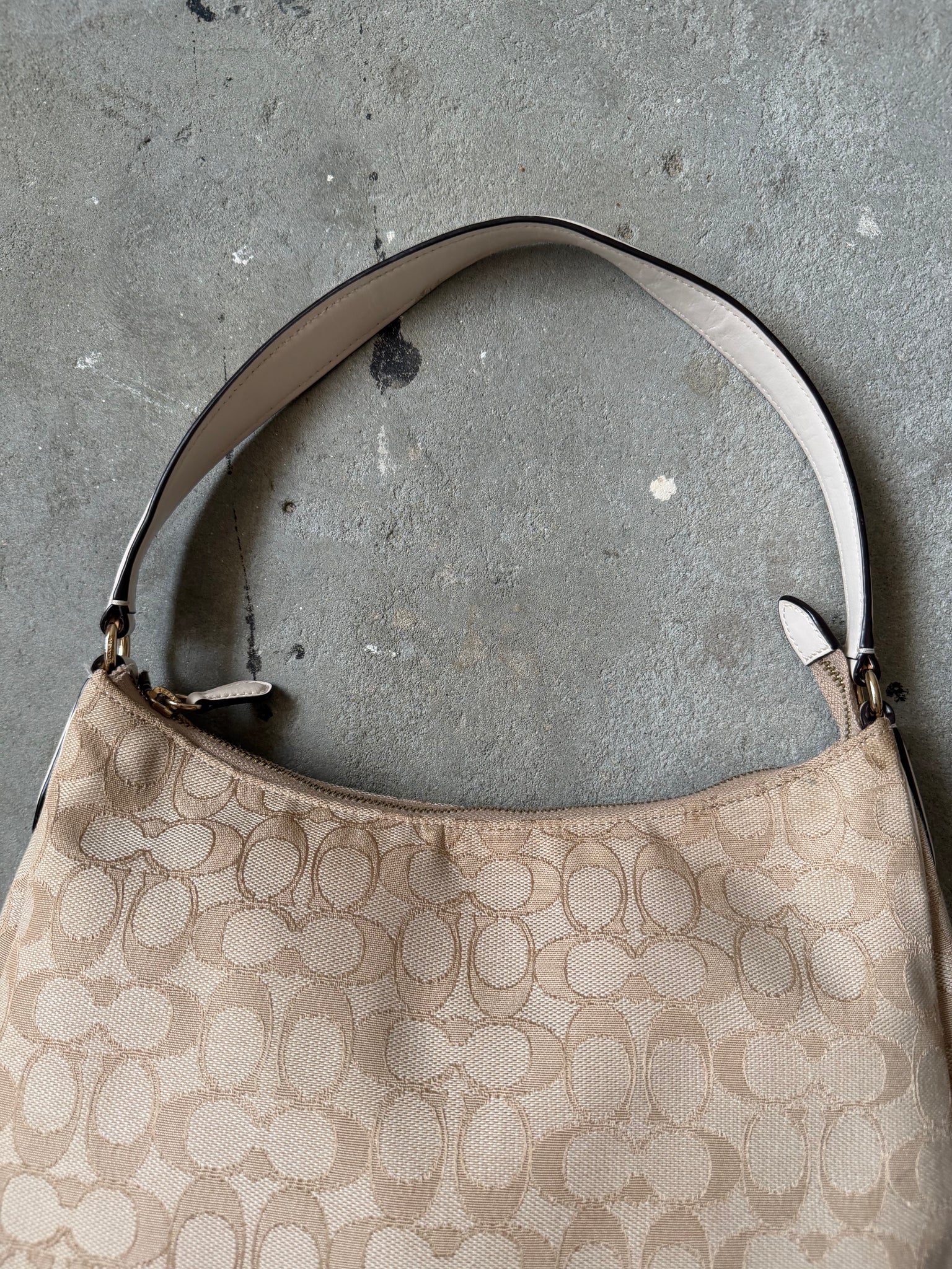 Coach Signature Hobo Canvas Shoulder Bag Beige/White
