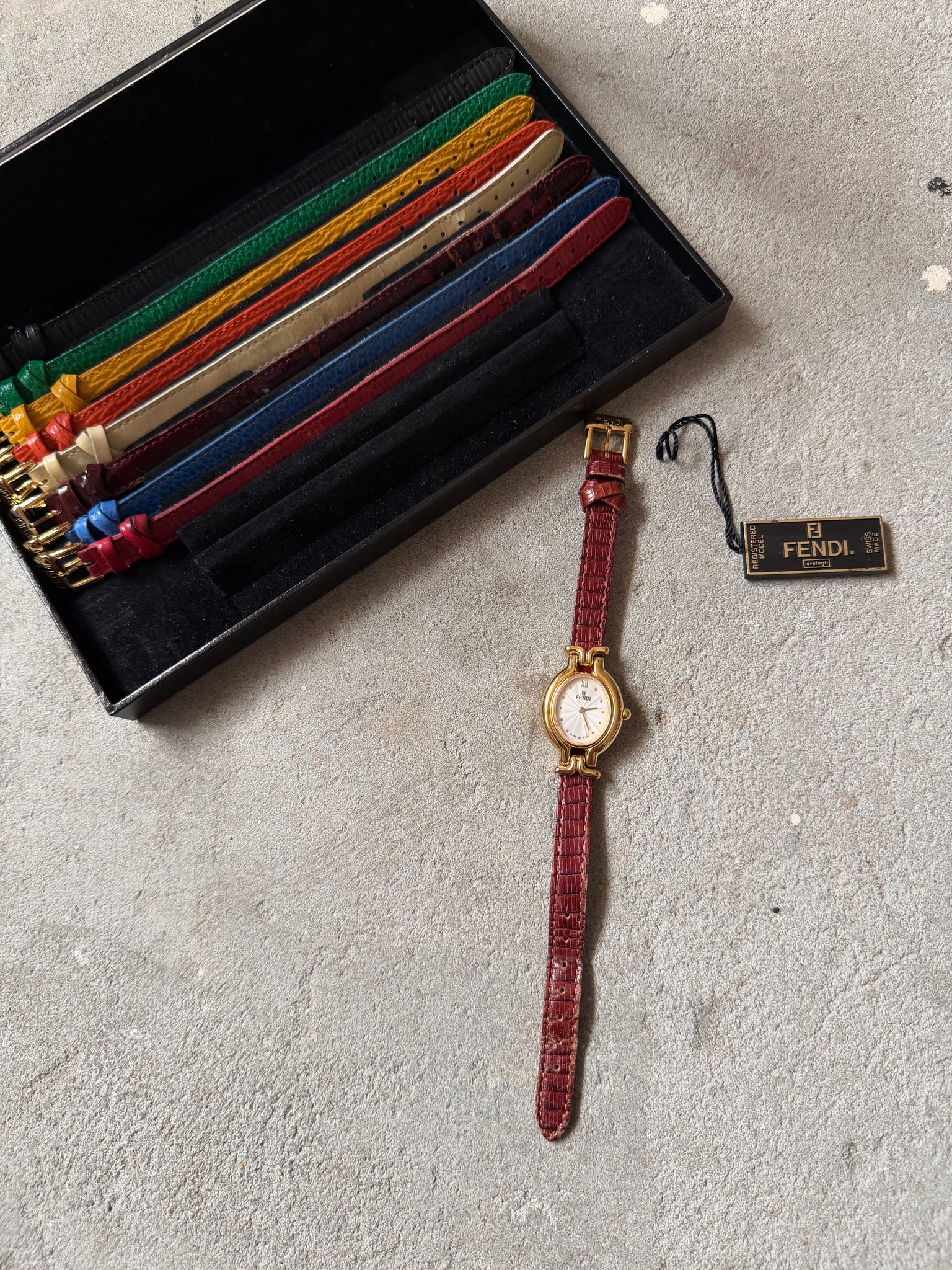 Fendi 640L Chameleon Interchangeable Strap Watch