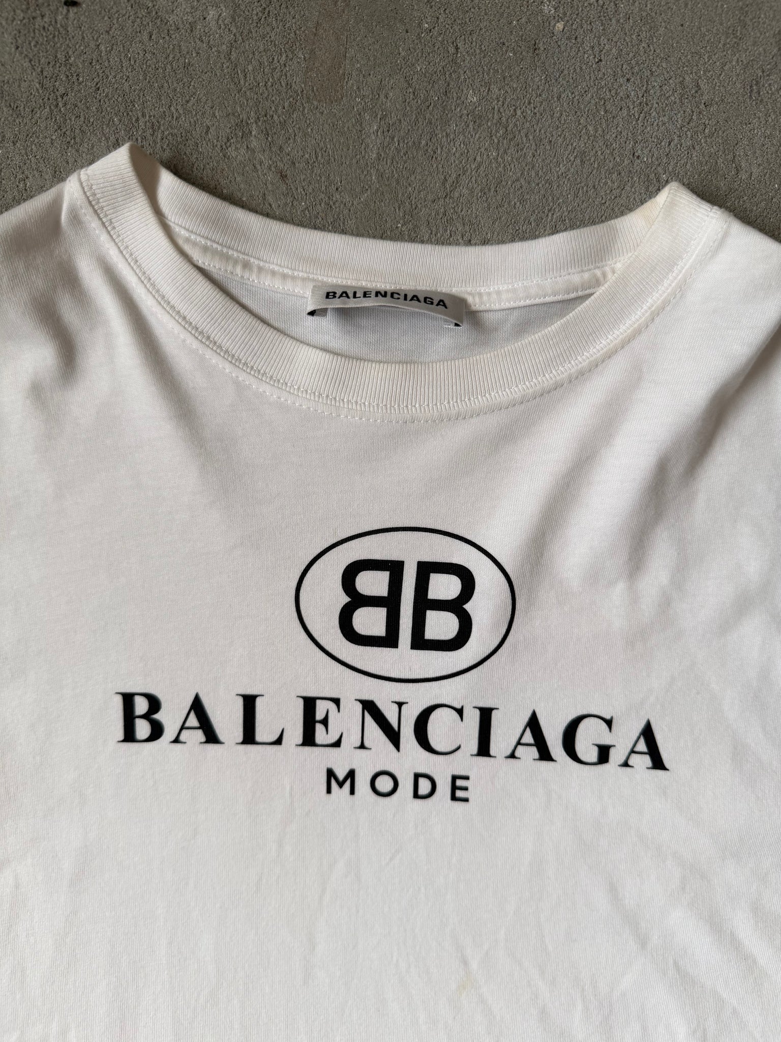 Balenciaga Mode Logo T Shirt White (Size M)