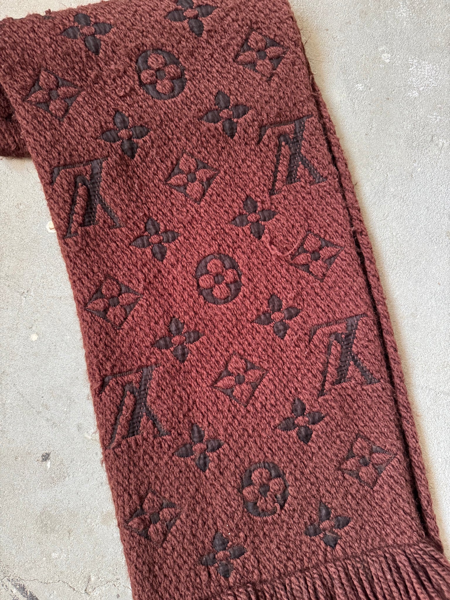 Louis Vuitton Monogram Echarpe Wool Scarf Burgundy