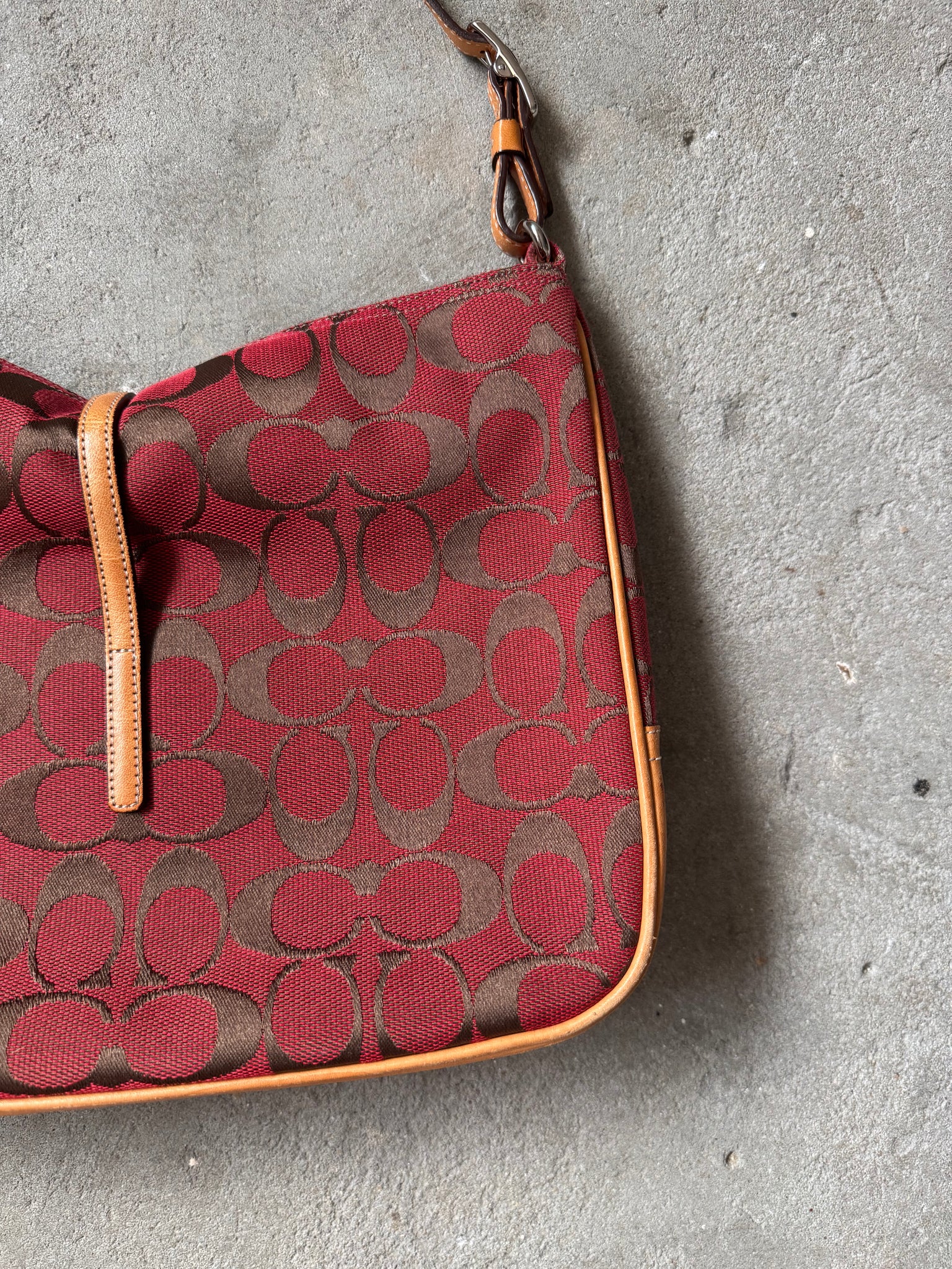 Coach Hobo Signature Clip Canvas Handbag 'Red/Beige'