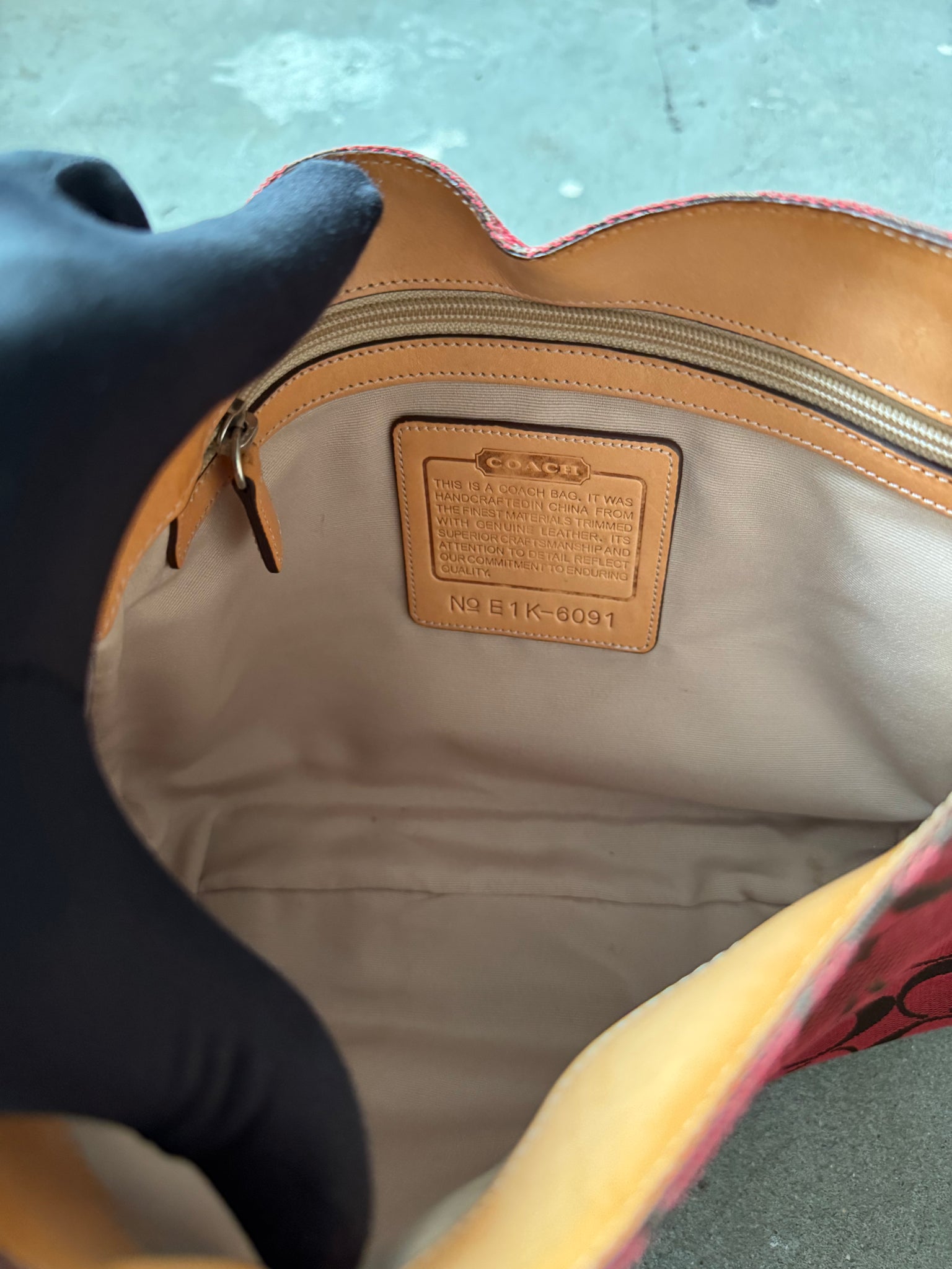 Coach Hobo Signature Clip Canvas Handbag 'Red/Beige'