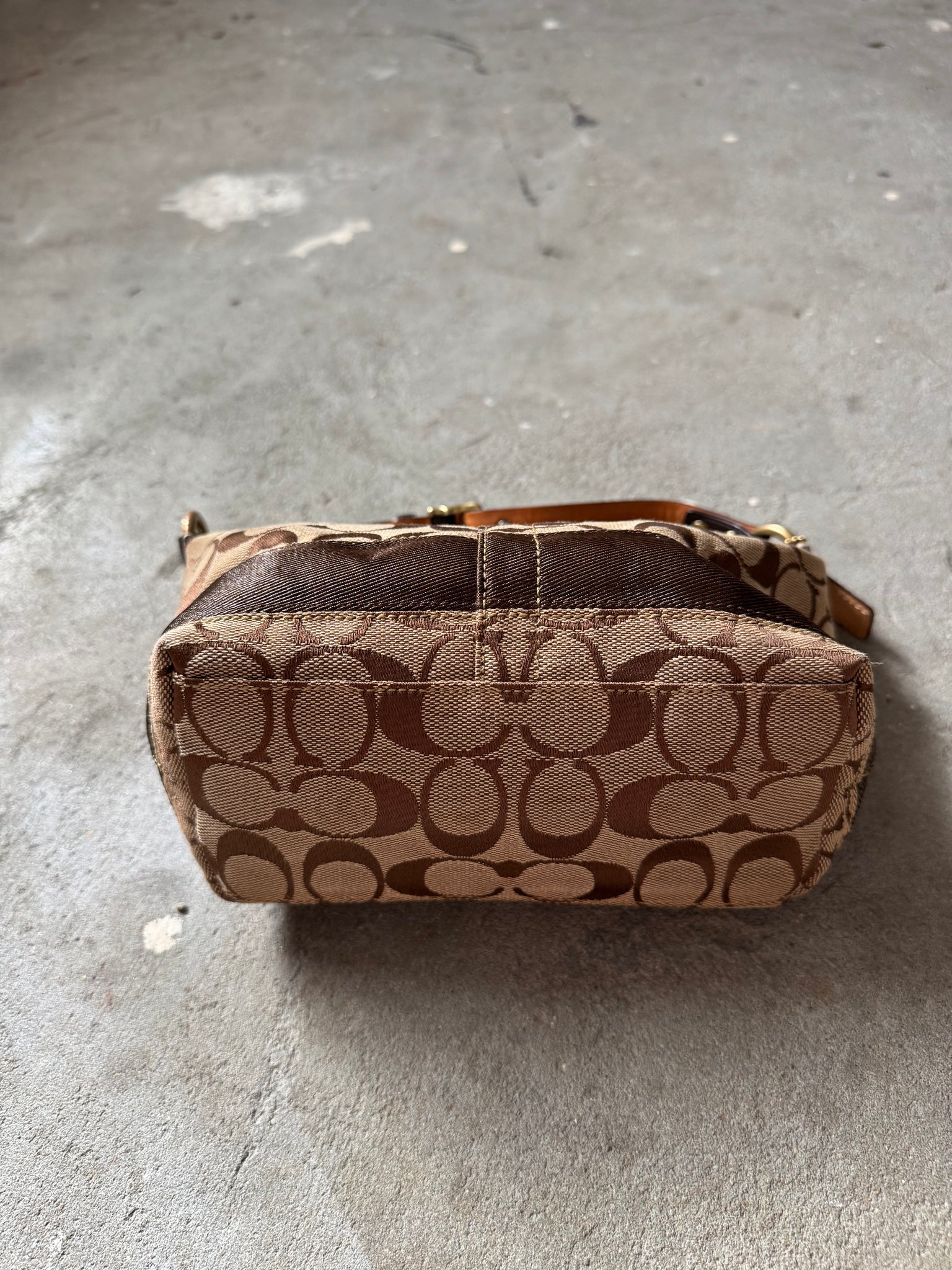 Coach Signature Stripe Mini Hobo ShoulderBag Beige/Brown