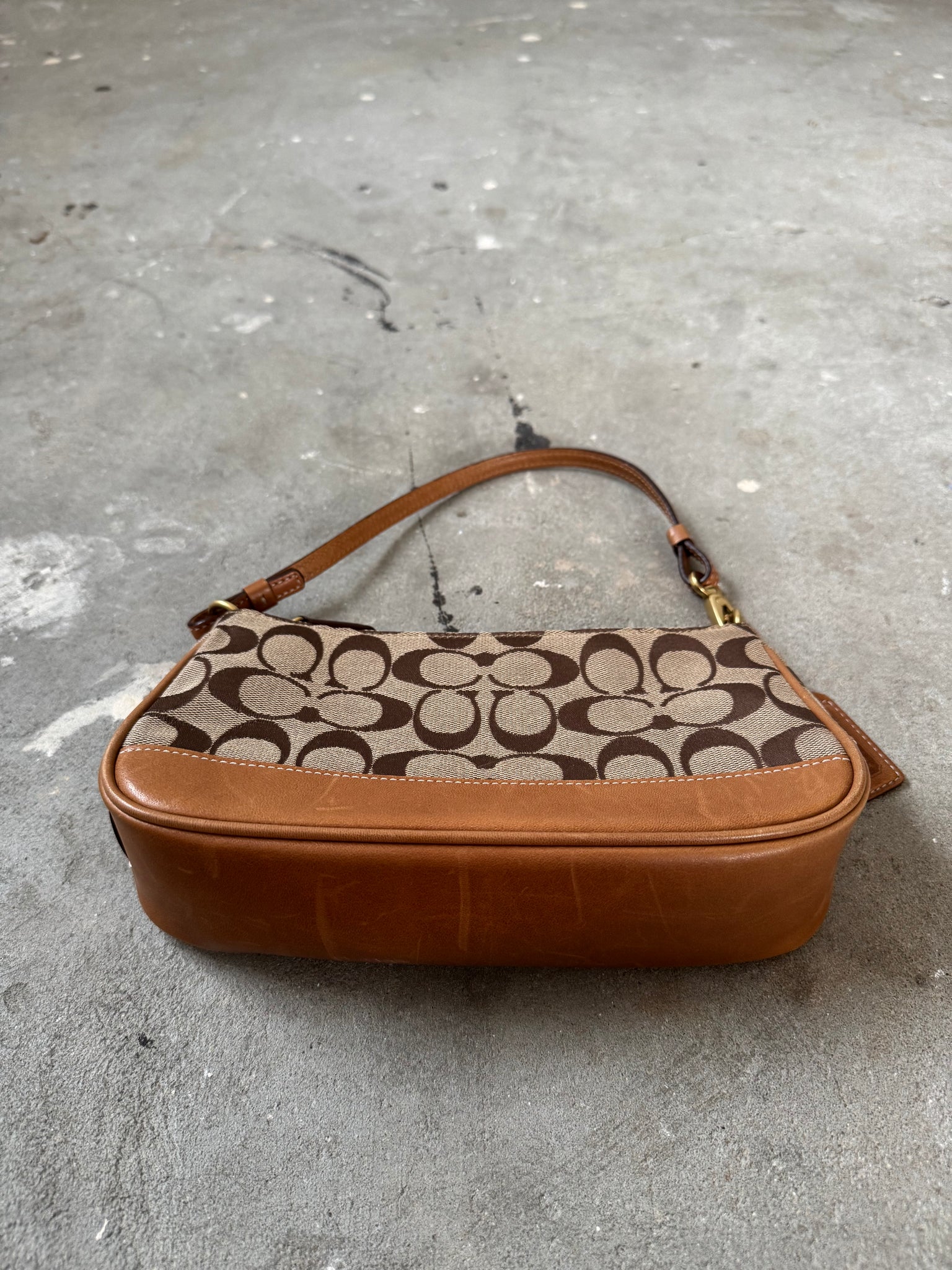 Coach Y2K Demi Shoulder Bag Tan (PROMO)