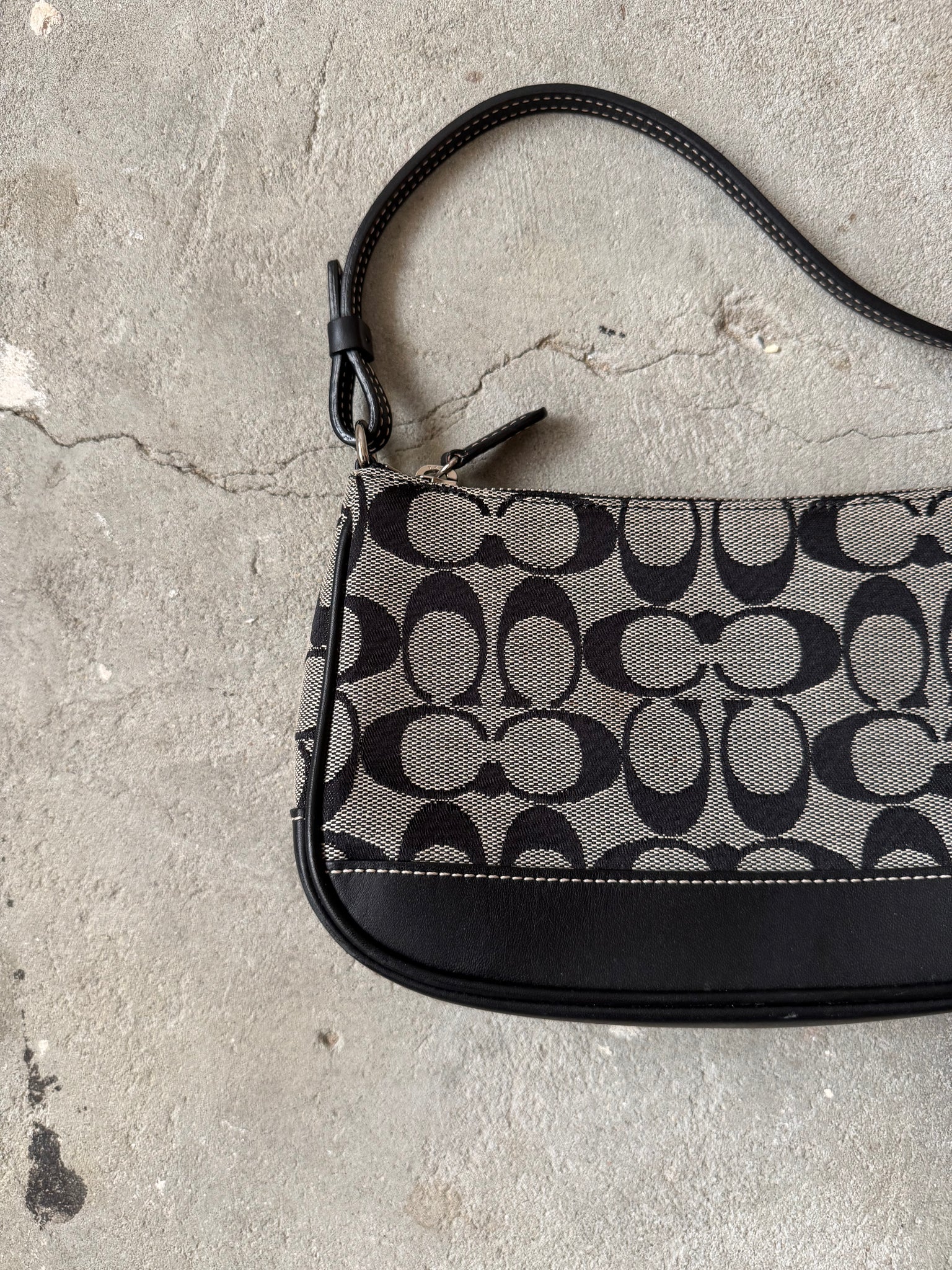 Coach Y2K Demi Shoulder Bag Grey/Black