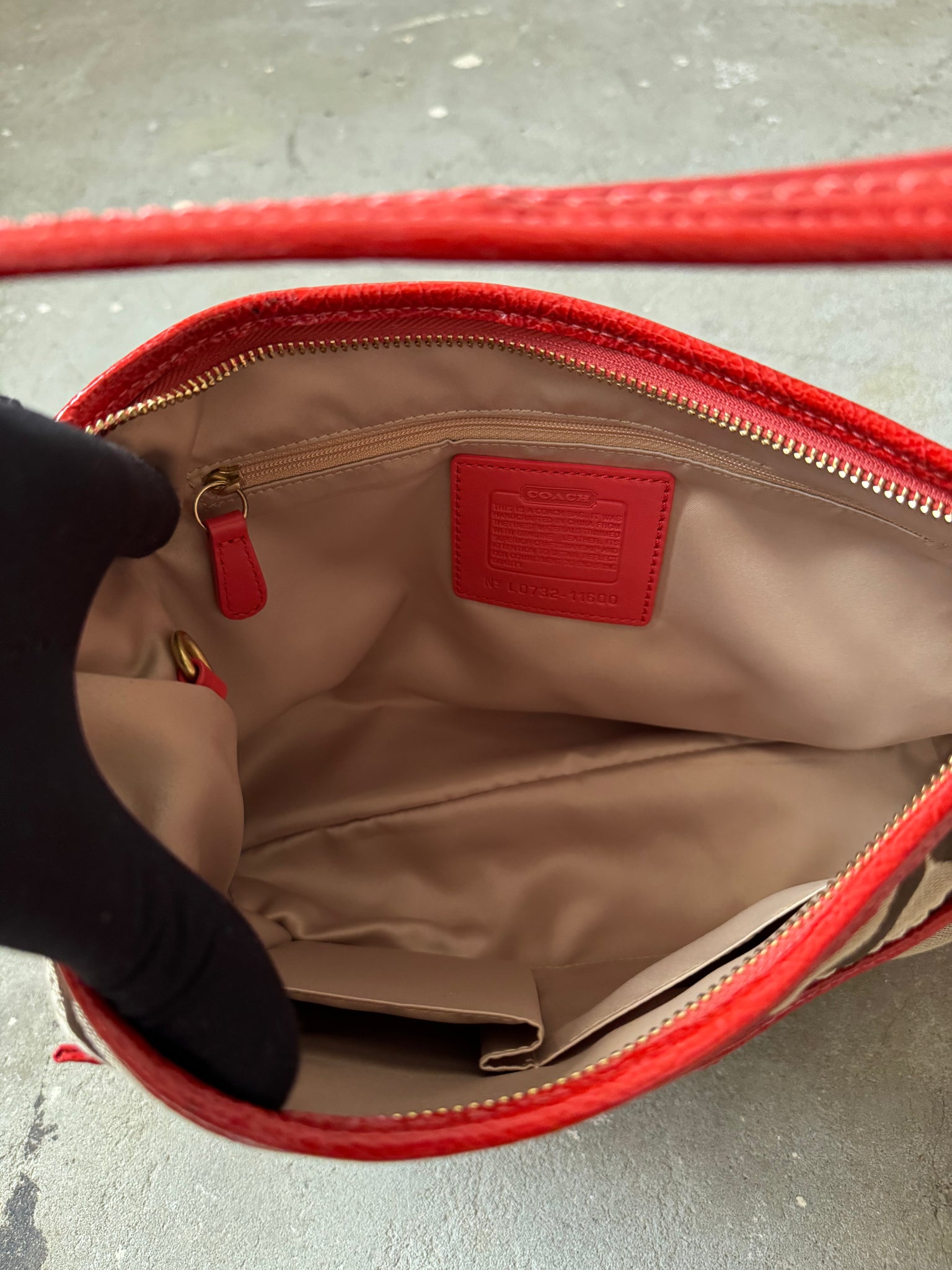 Coach Signature Hobo Ergo Shoulder Bag Red
