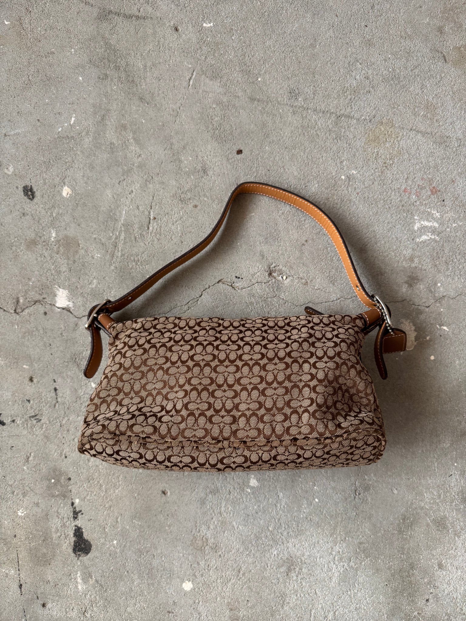 Coach Signature Shoulder Bag Beige/Brown
