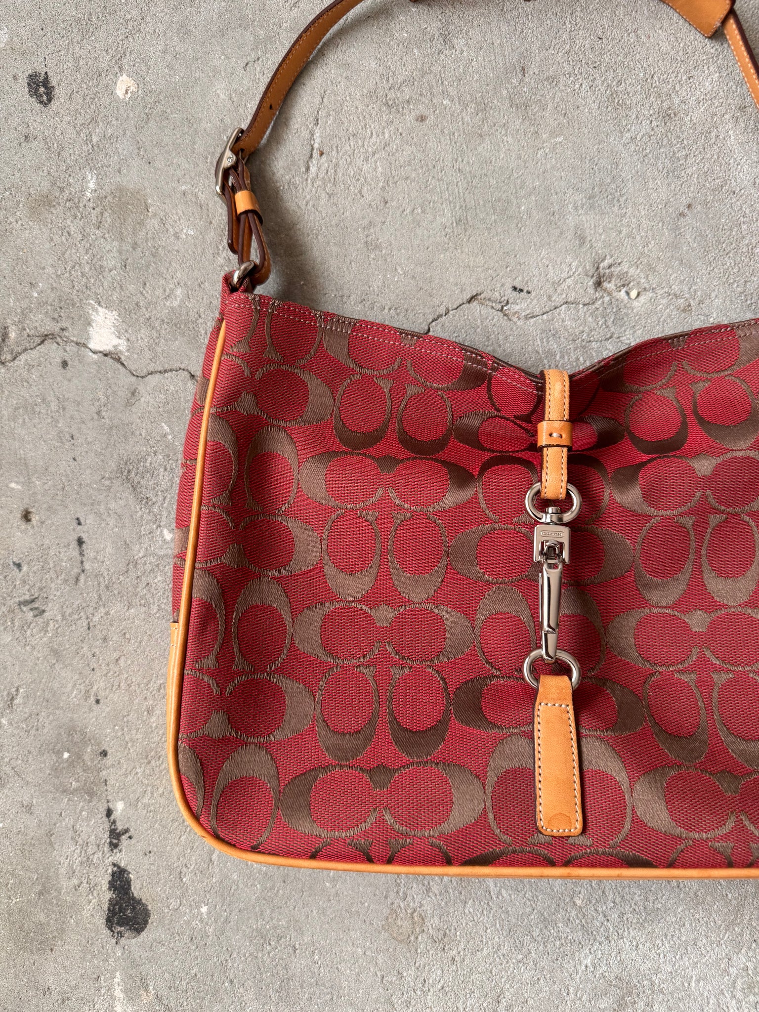 Coach Hobo Signature Clip Canvas Handbag 'Red/Beige'