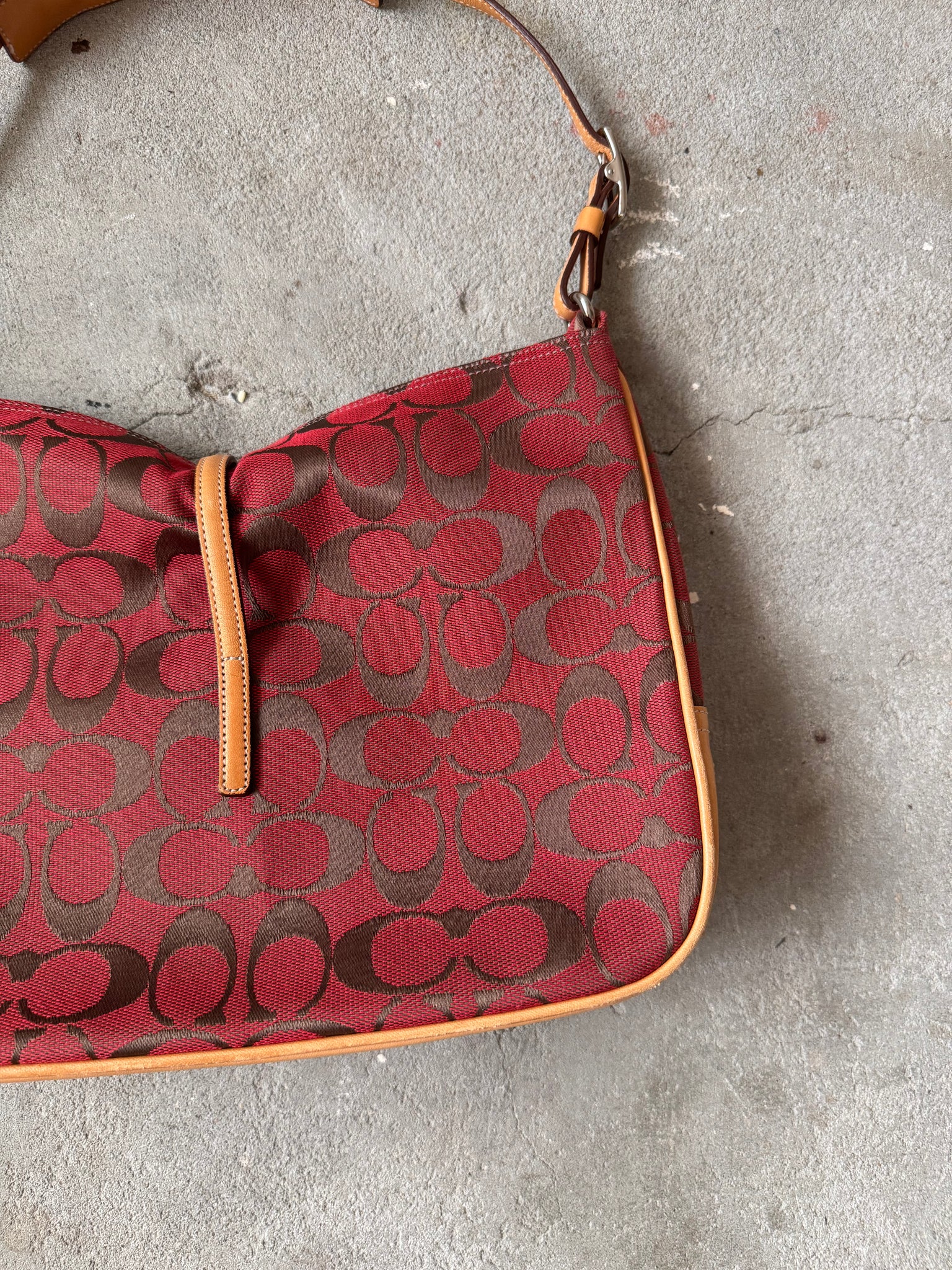 Coach Hobo Signature Clip Canvas Handbag 'Red/Beige'