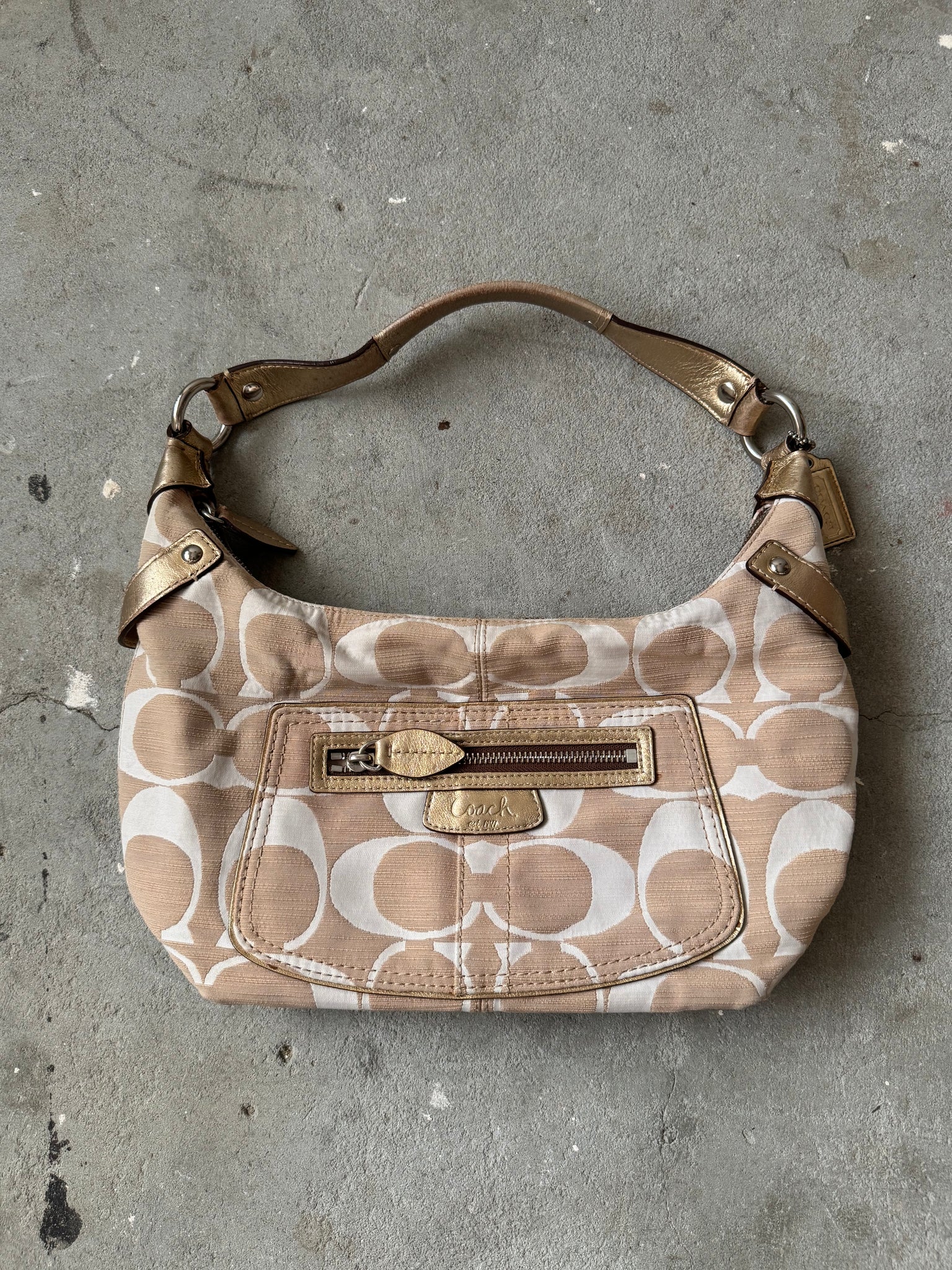 Coach Signature Penelope Hobo Shoulder Bag Beige/Gold
