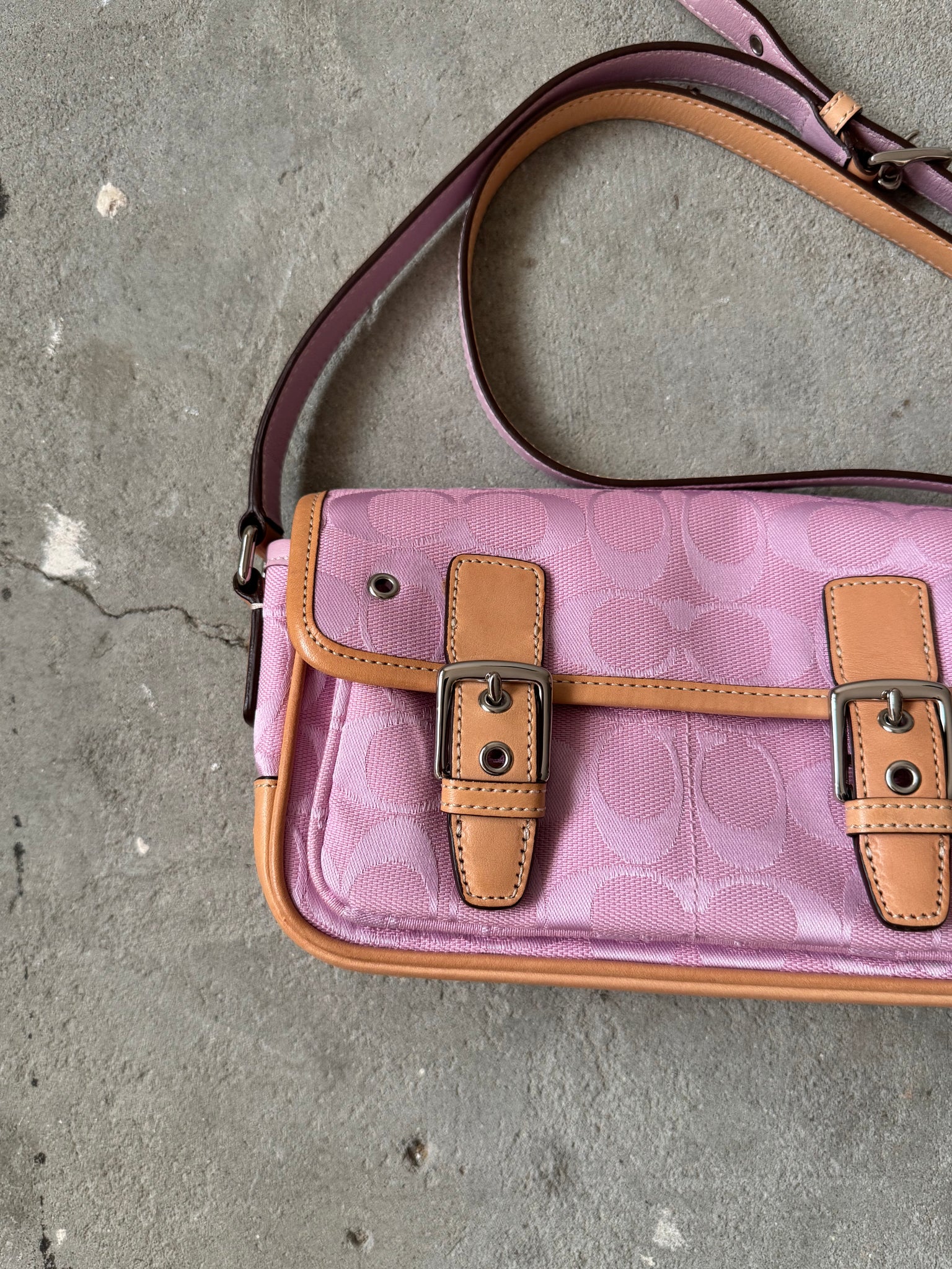 Coach Signature Crossbody Bag Pink/Beige