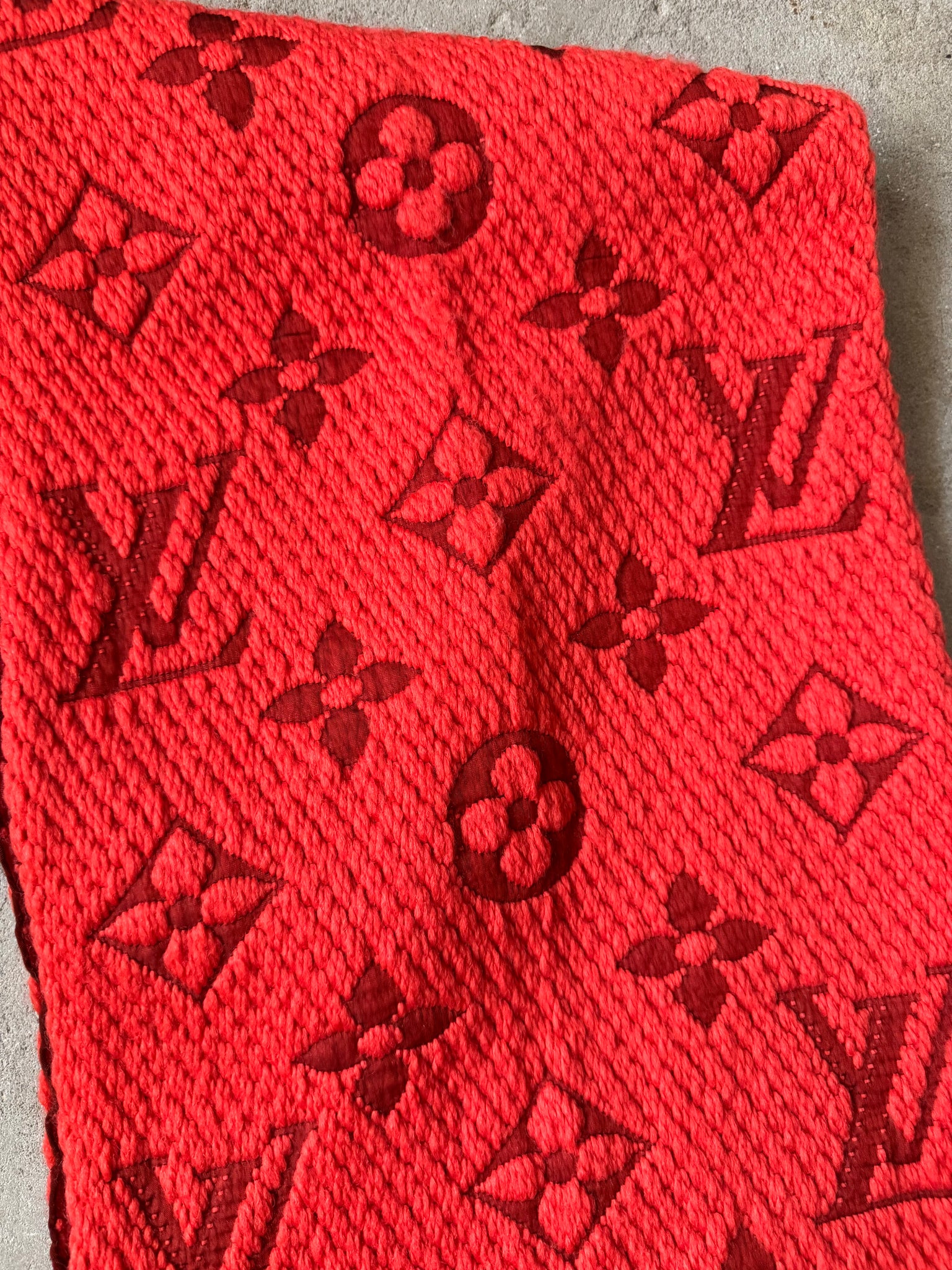 Louis Vuitton Echarpe Logo Wool Silk Scarf Red