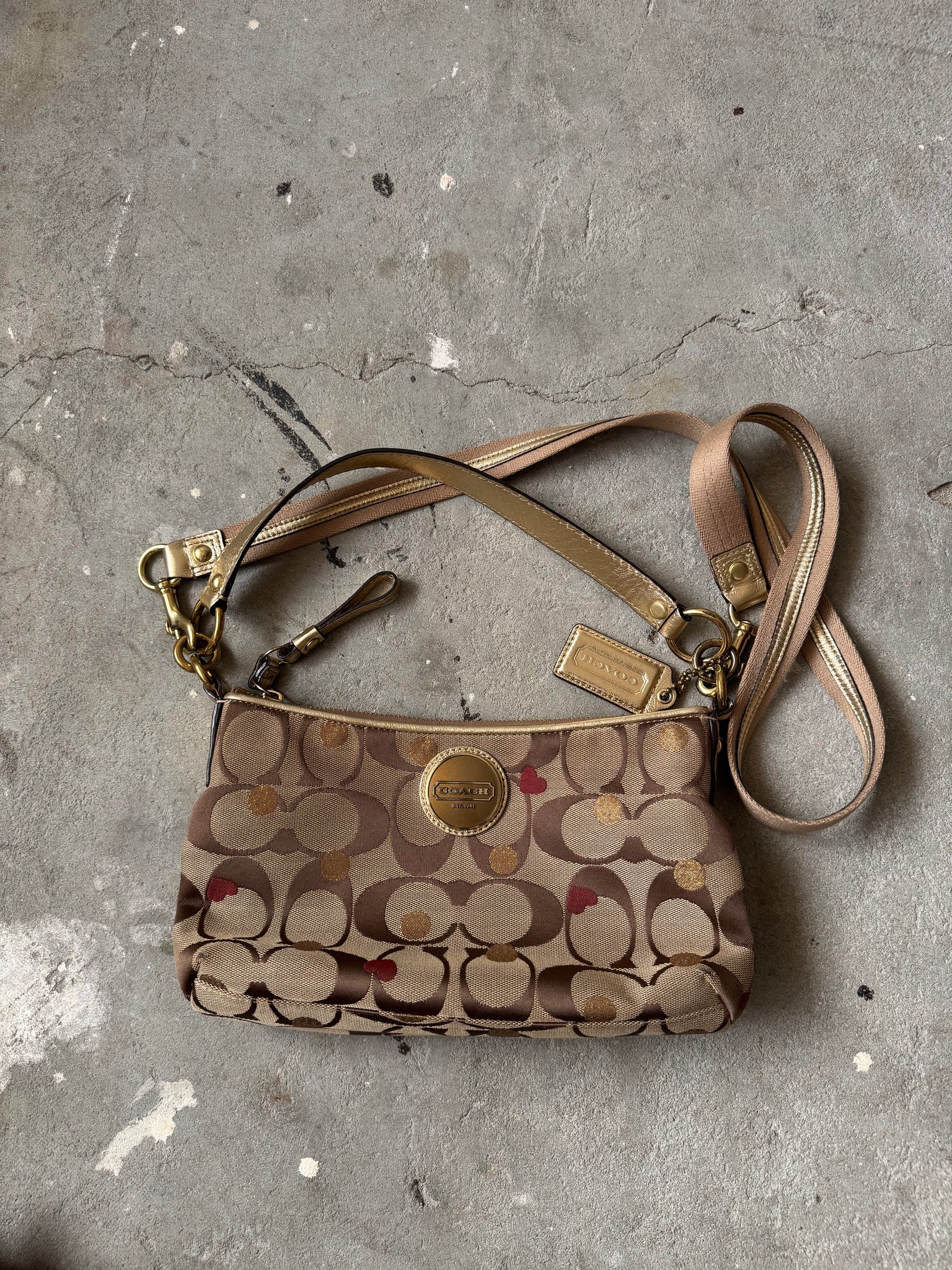 Coach 2Way Signature Heart Shoulder Bag Beige/Gold