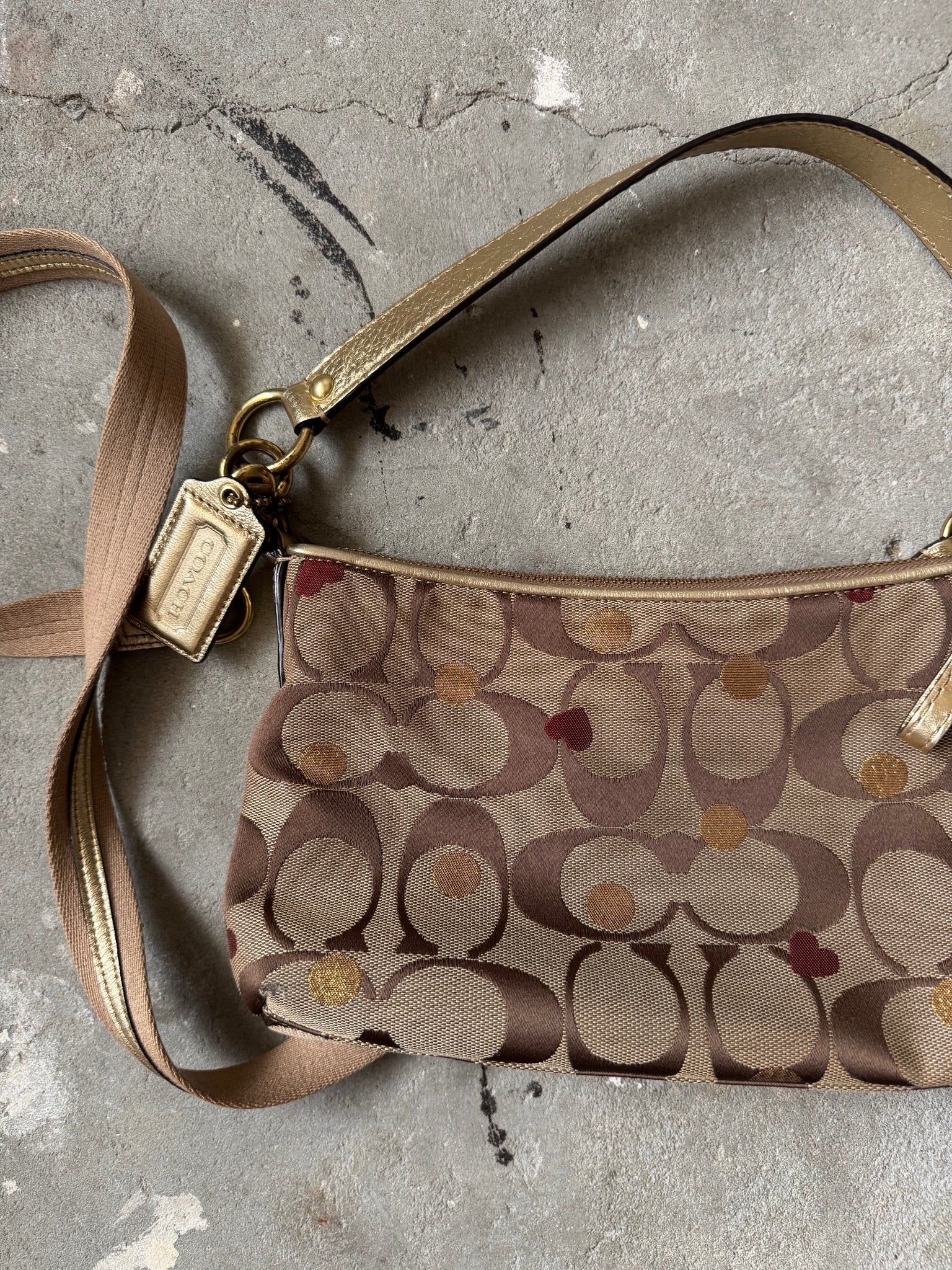 Coach 2Way Signature Heart Shoulder Bag Beige/Gold