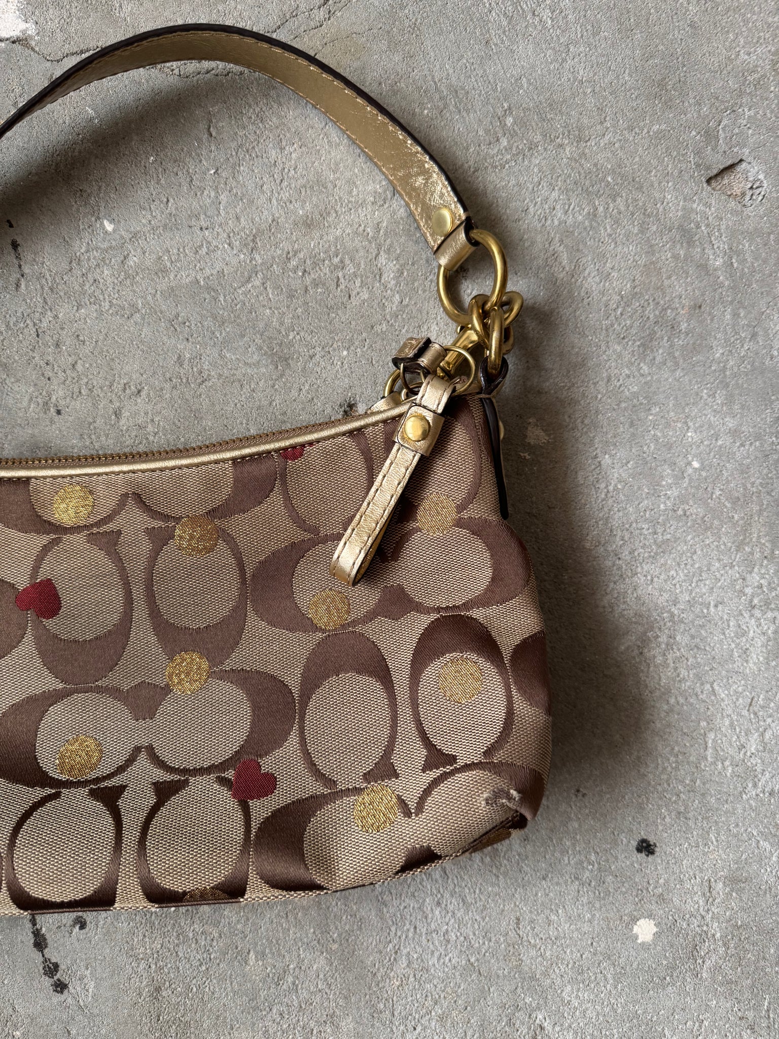 Coach 2Way Signature Heart Shoulder Bag Beige/Gold