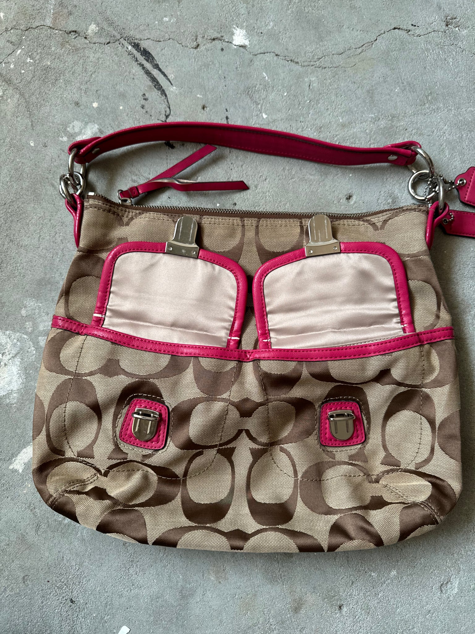 Coach 2Way Signature Pocket Hobo Daisy Shoulder Bag Beige/Pink