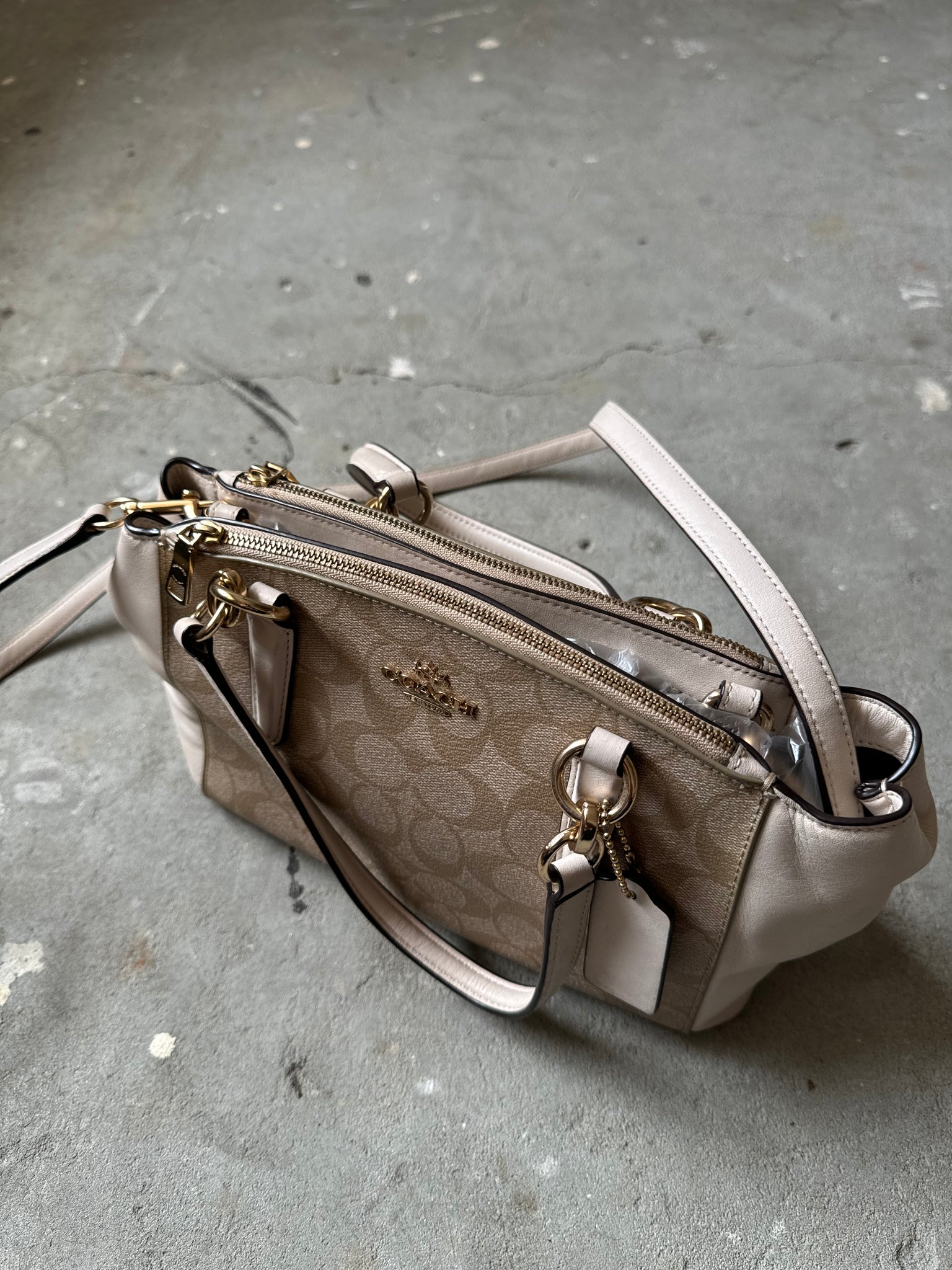 Coach 2Way Christie Hand Bag Beige/White