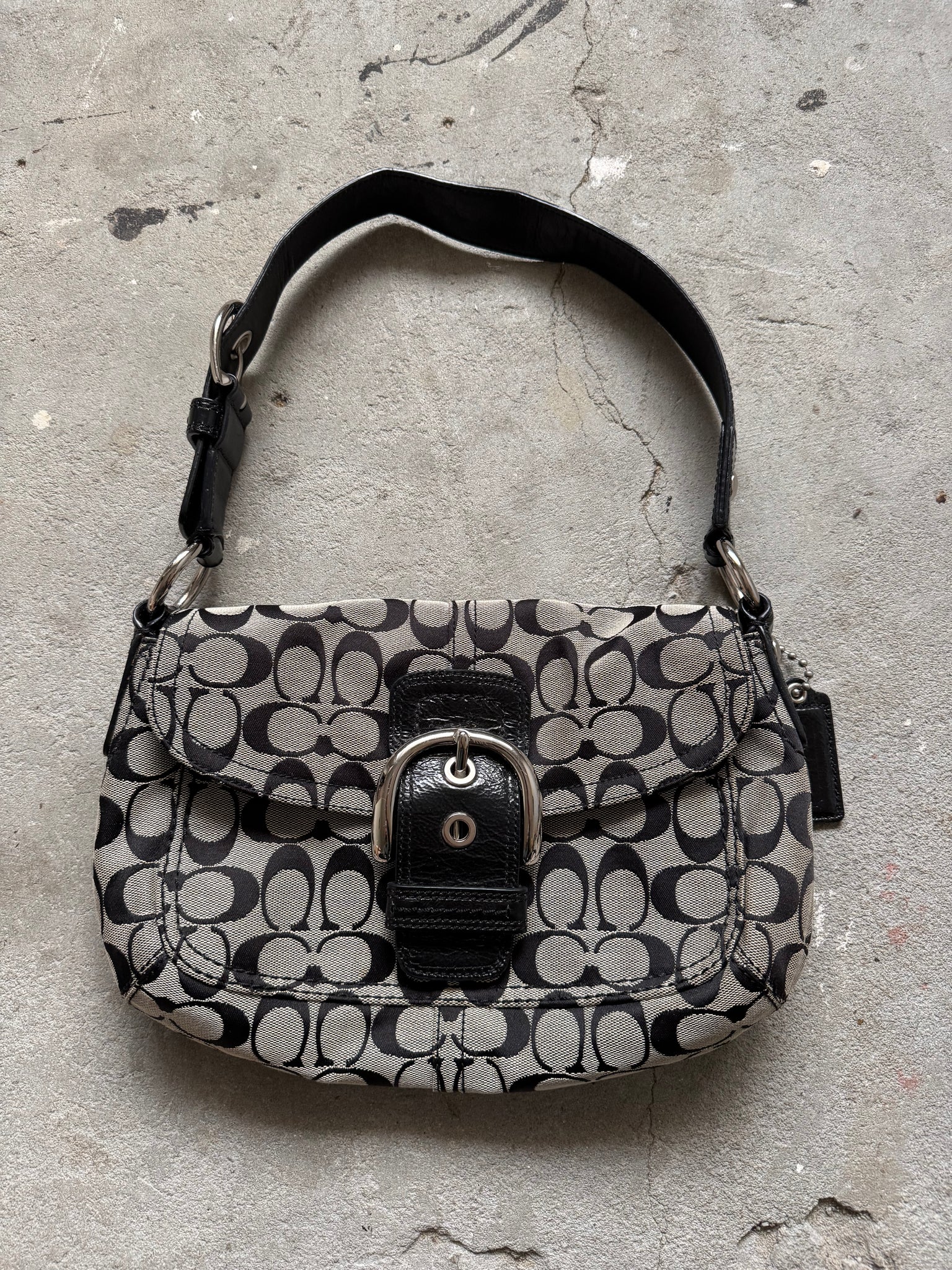 Coach Signature Sufflette Shoulder Bag Grey/Black