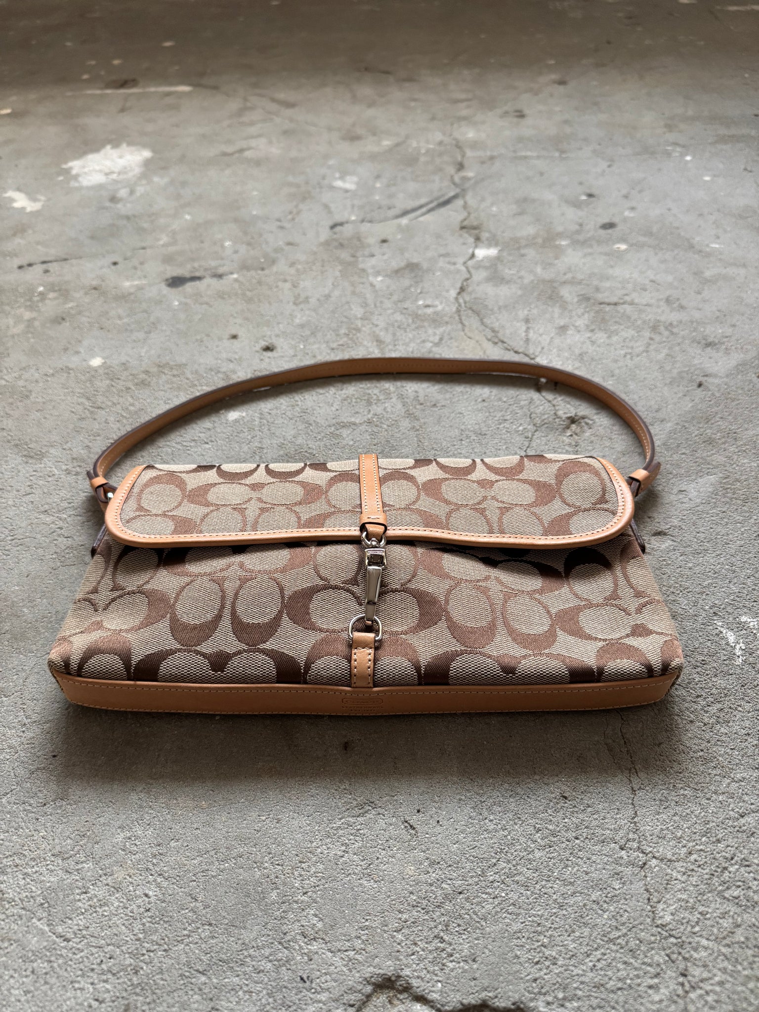 Coach Signature Demi Clip Baguette Beige Shoulder Bag
